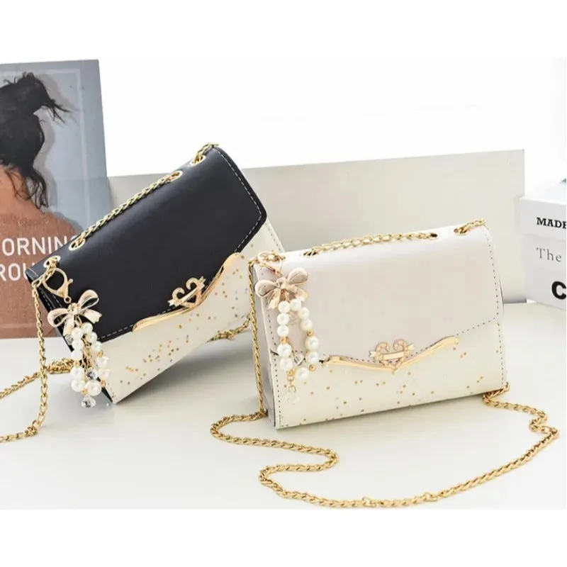 Tavro™ Pendant Chain Bag sold by Modeberg Bern