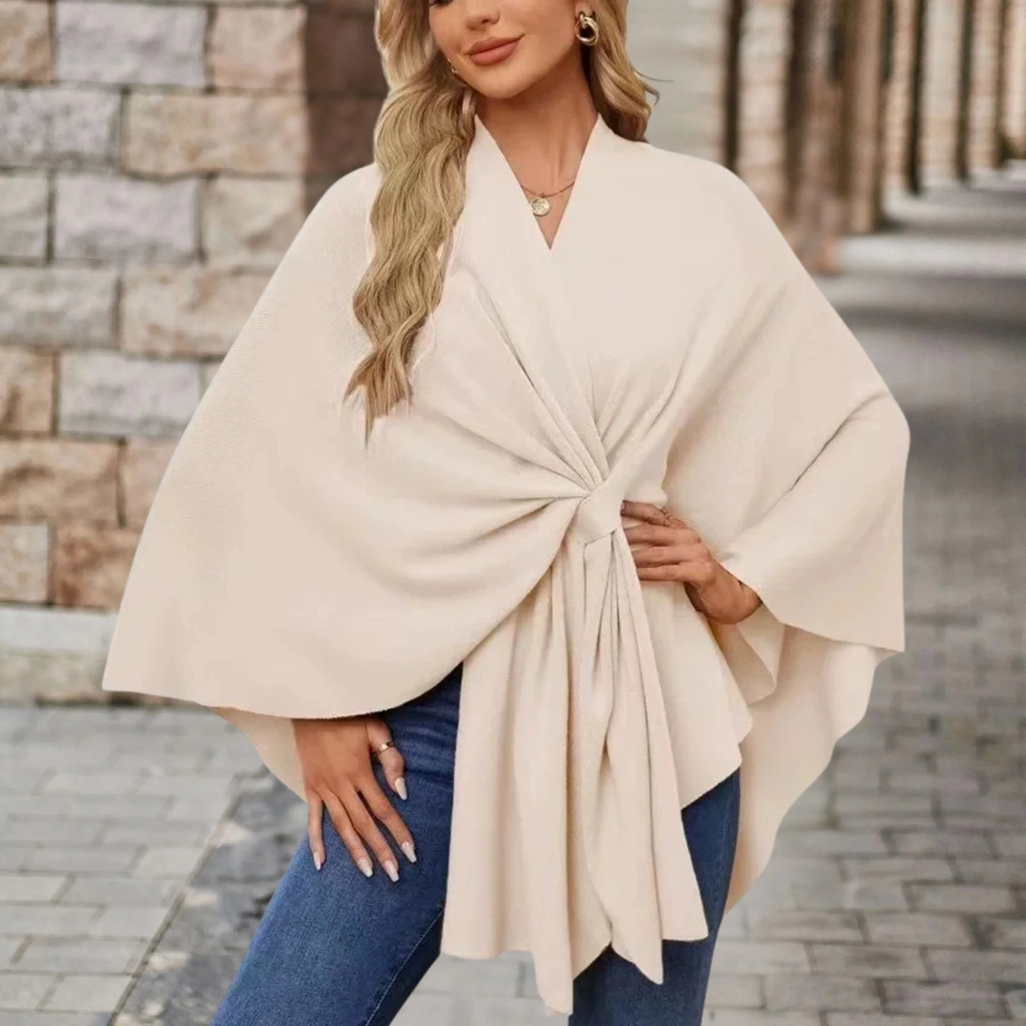 Velthorin™ Modern Poncho sold by Modeberg Bern product image thumbnail 2