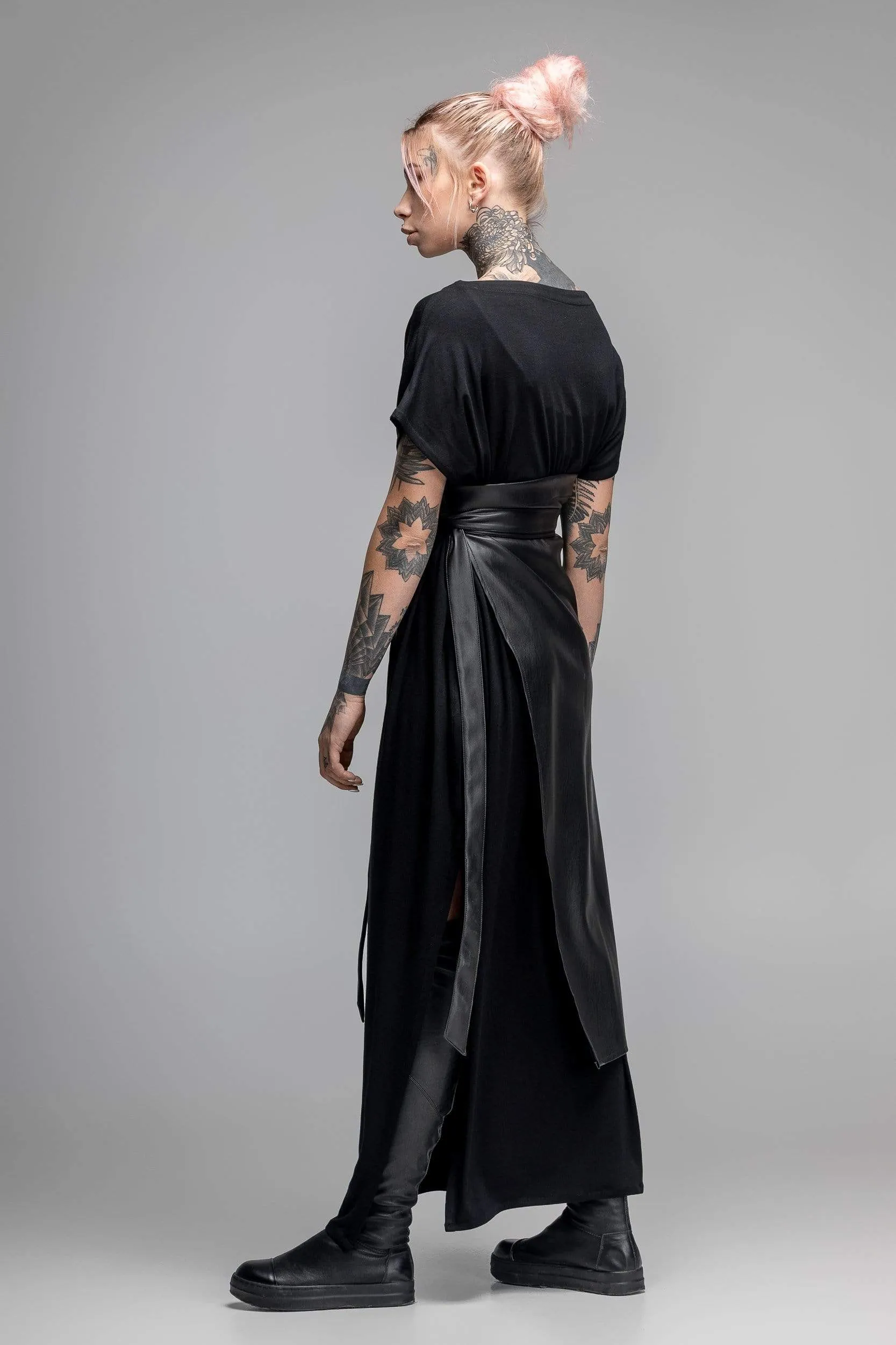 Oversized black maxi dress sold by MDNT:45 product image thumbnail 5