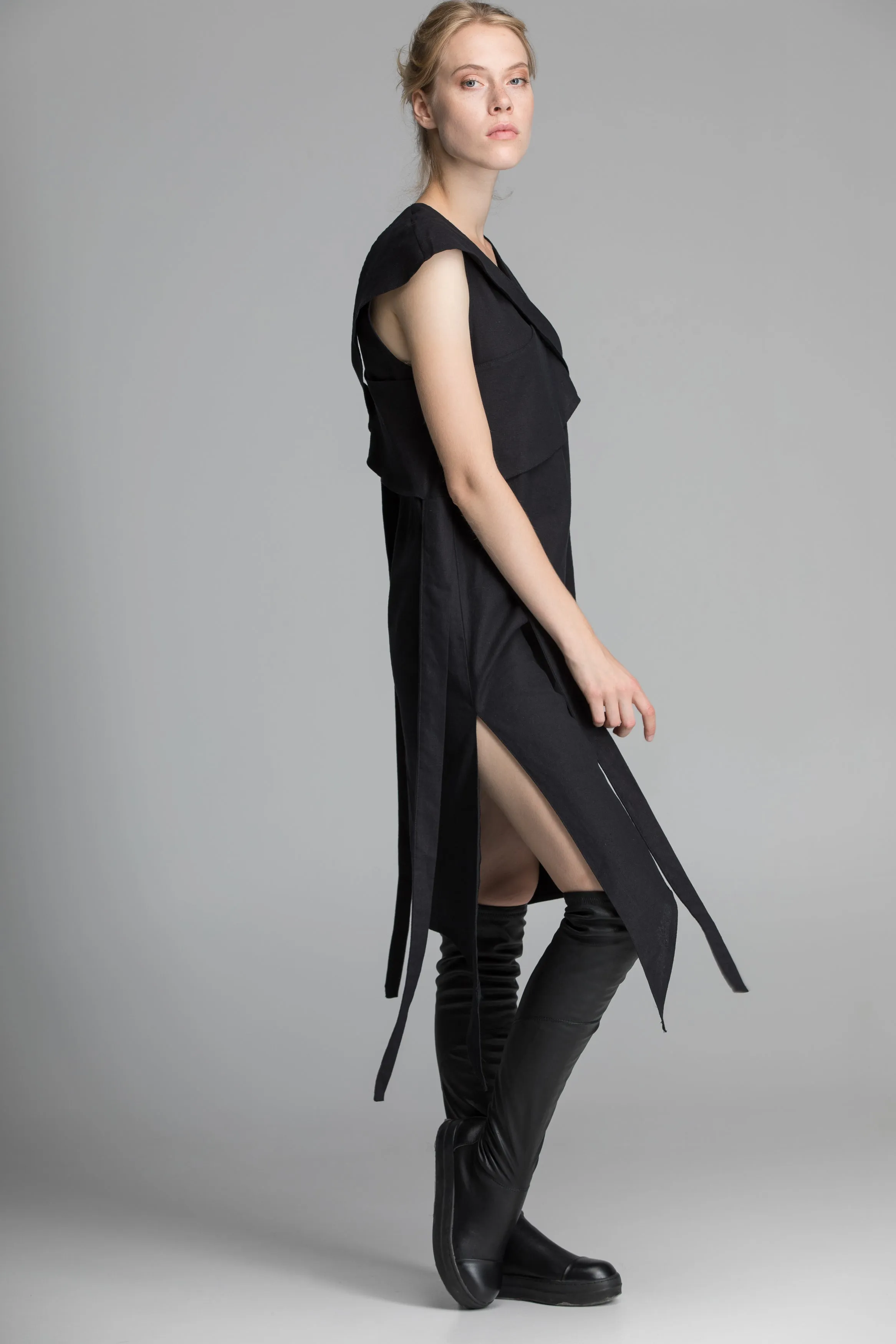Linen Black Asymmetric Dress sold by MDNT:45 product image thumbnail 4
