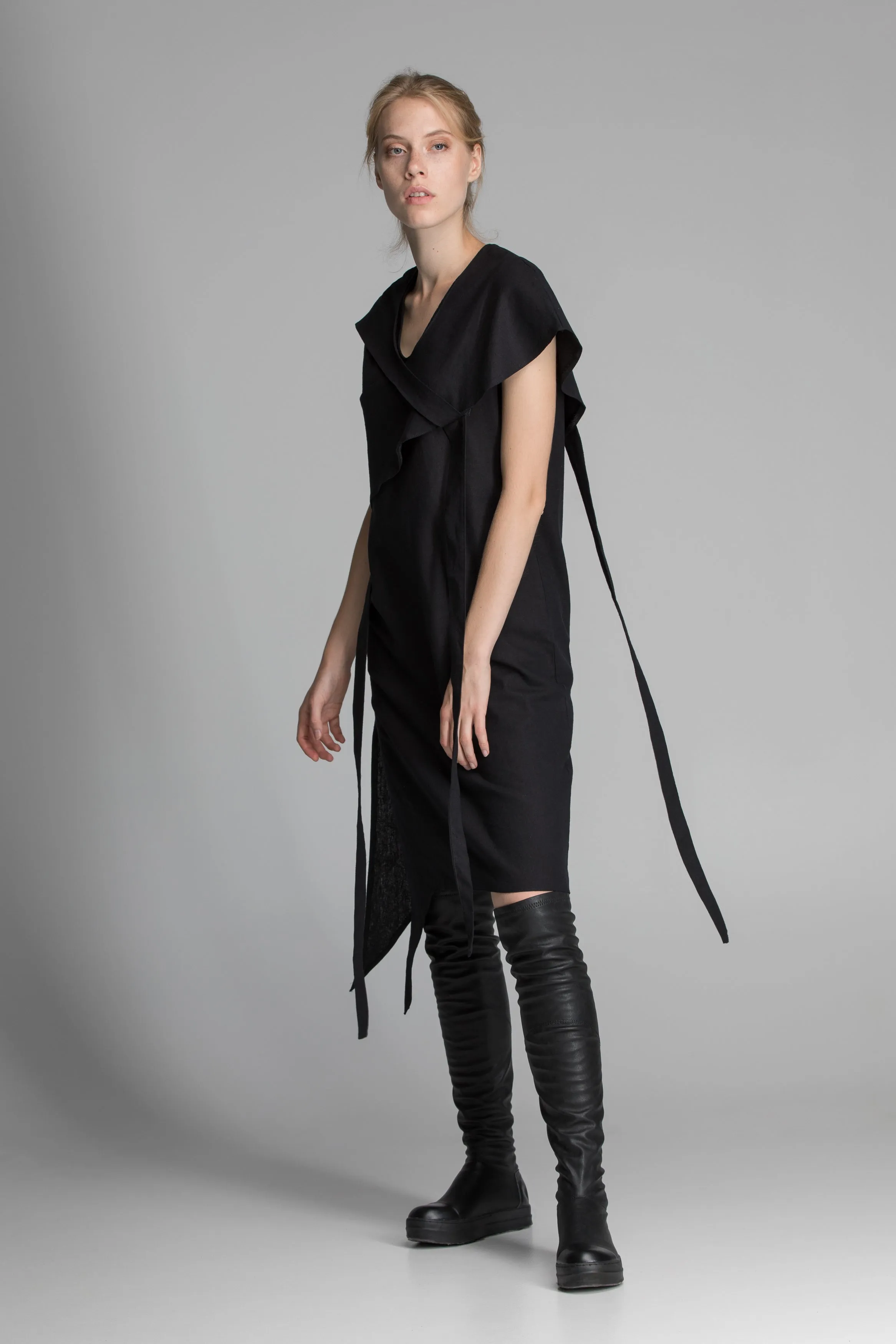 Linen Black Asymmetric Dress sold by MDNT:45 product image thumbnail 2