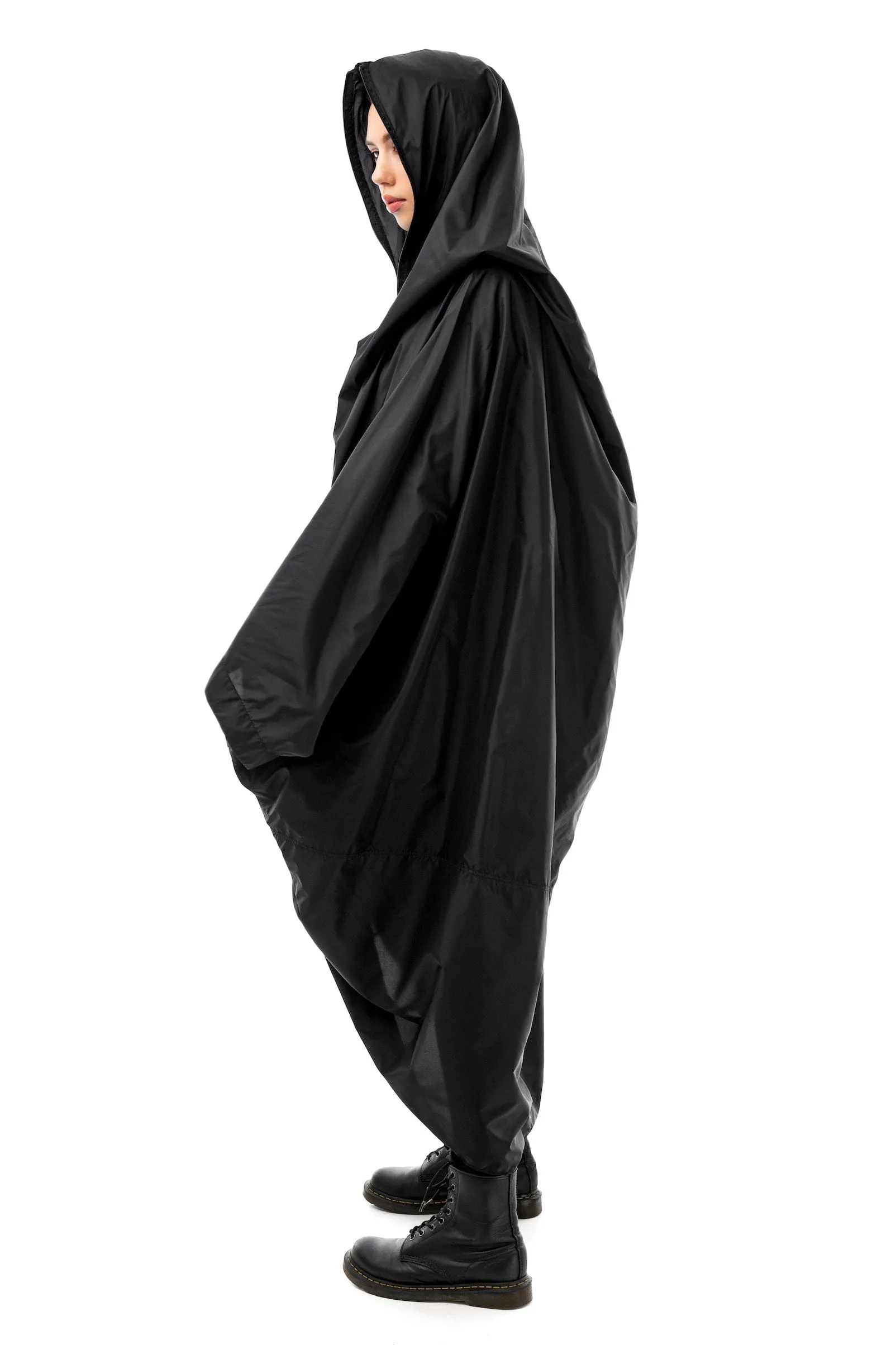 Bivvy wind coat sold by MDNT:45 product image thumbnail 5