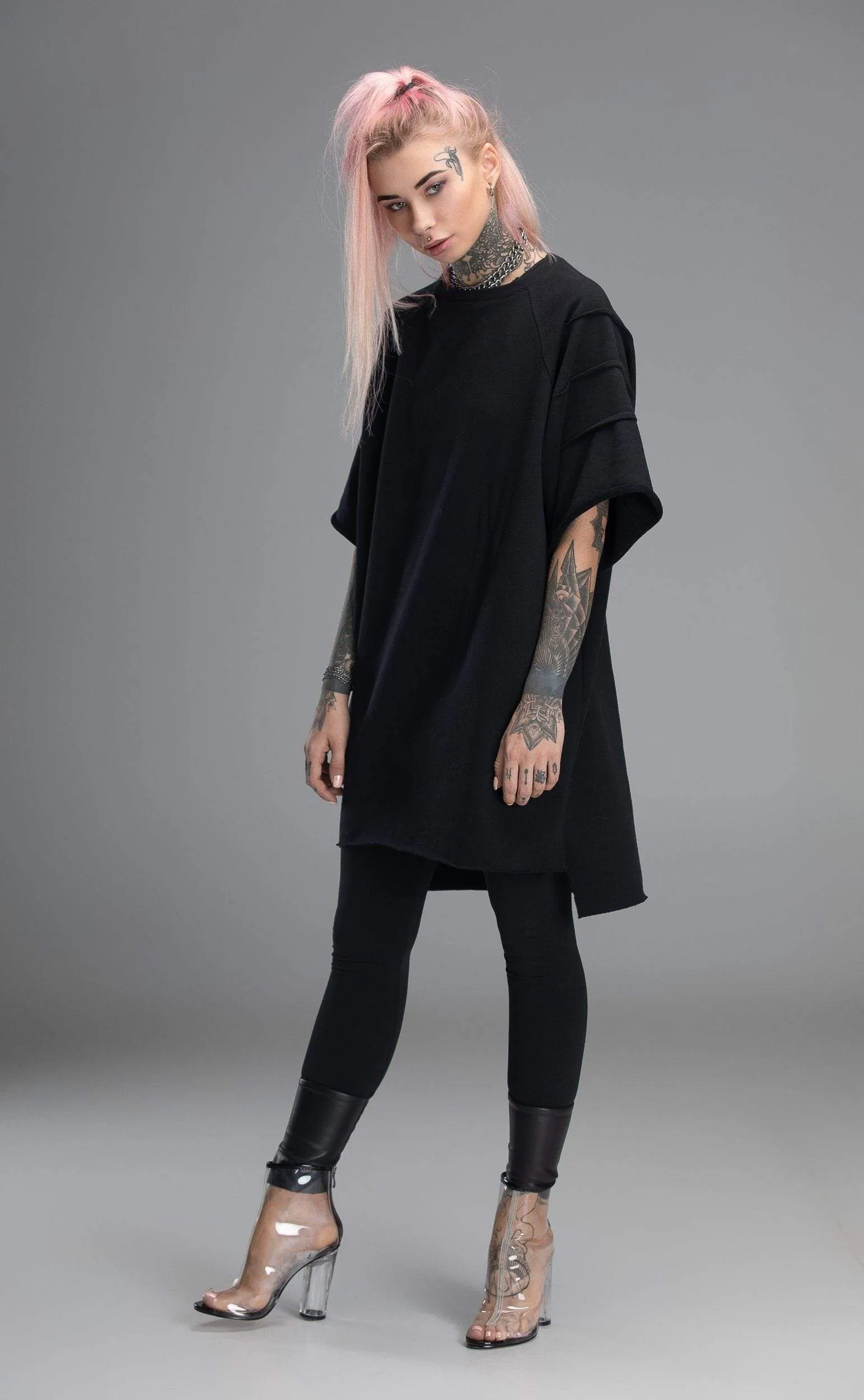Black gothic loose tunic sold by MDNT:45 product image thumbnail 5