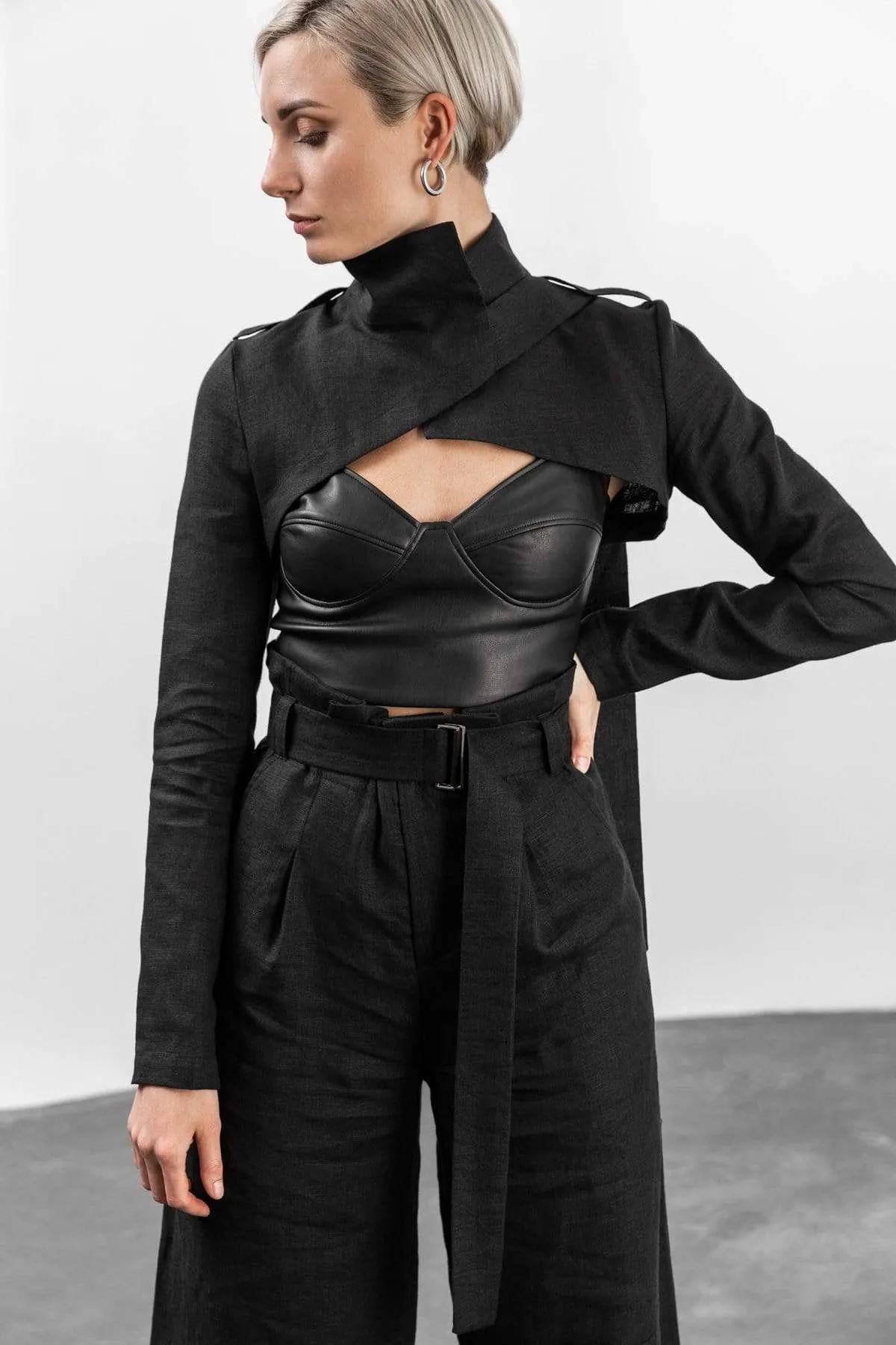 Doan bolero sold by MDNT:45 product image thumbnail 3