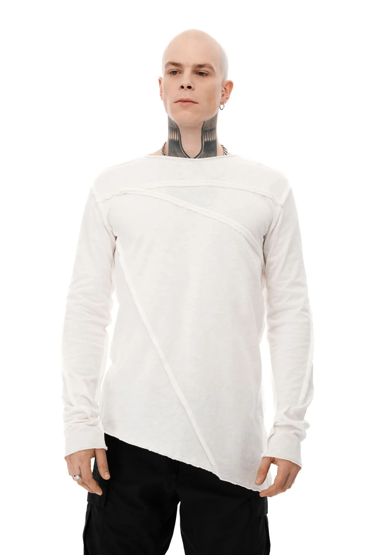 Estado longsleeve sold by MDNT:45