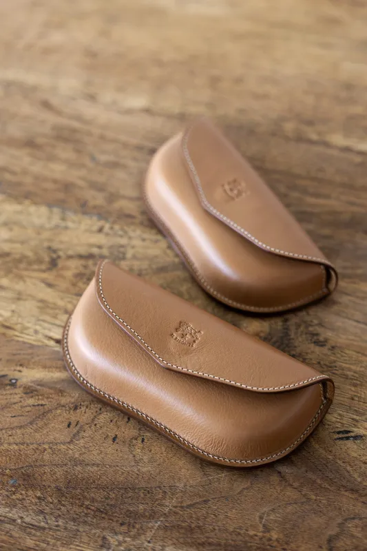 Glasses Case - Gianduia made by Il Bisonte