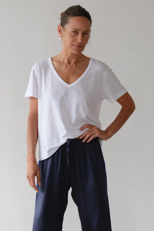 The Jersey Relaxed V-Neck - Powder sold by Jones