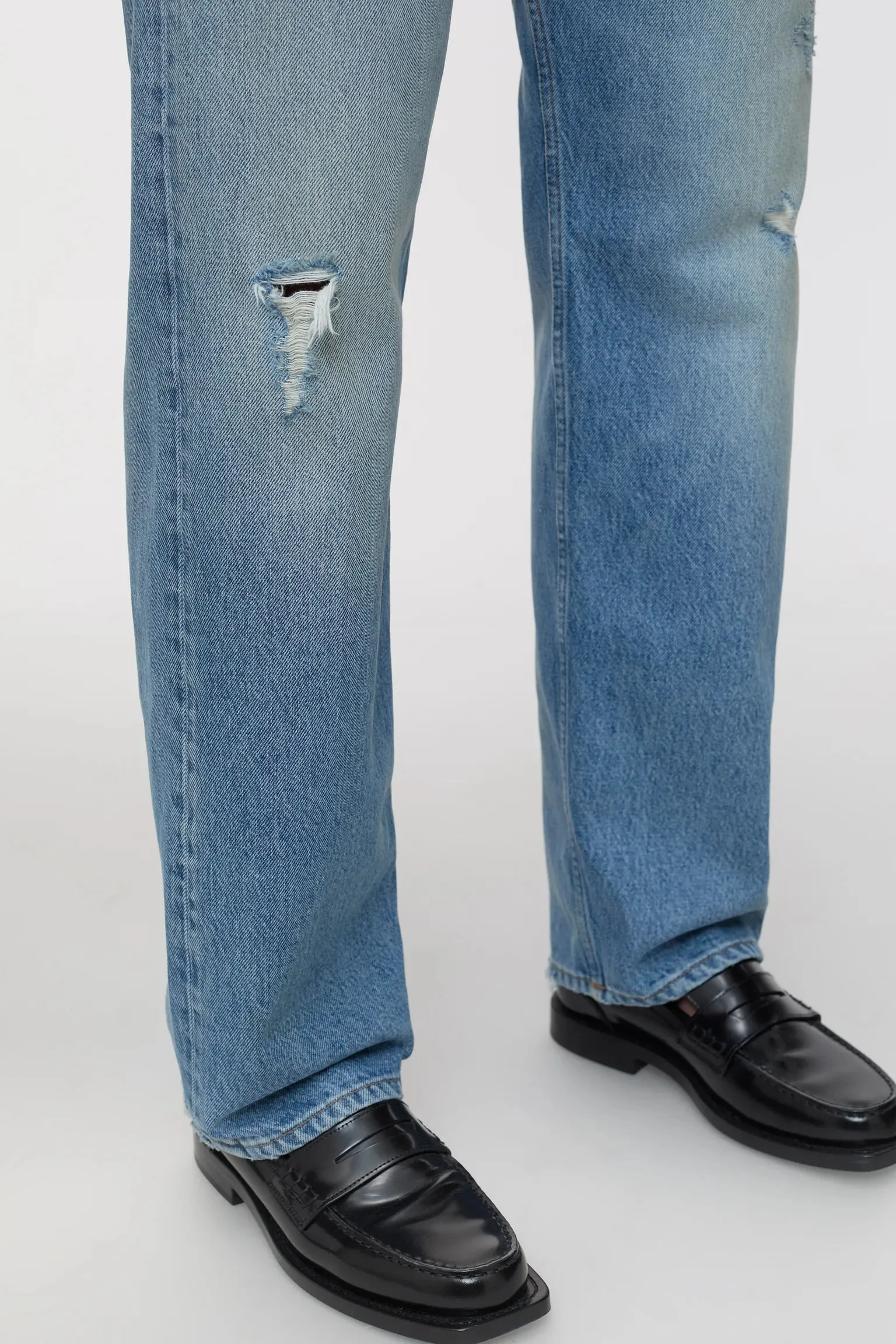 Jonta Relaxed Jeans - Mid Blue sold by Jones product image thumbnail 3