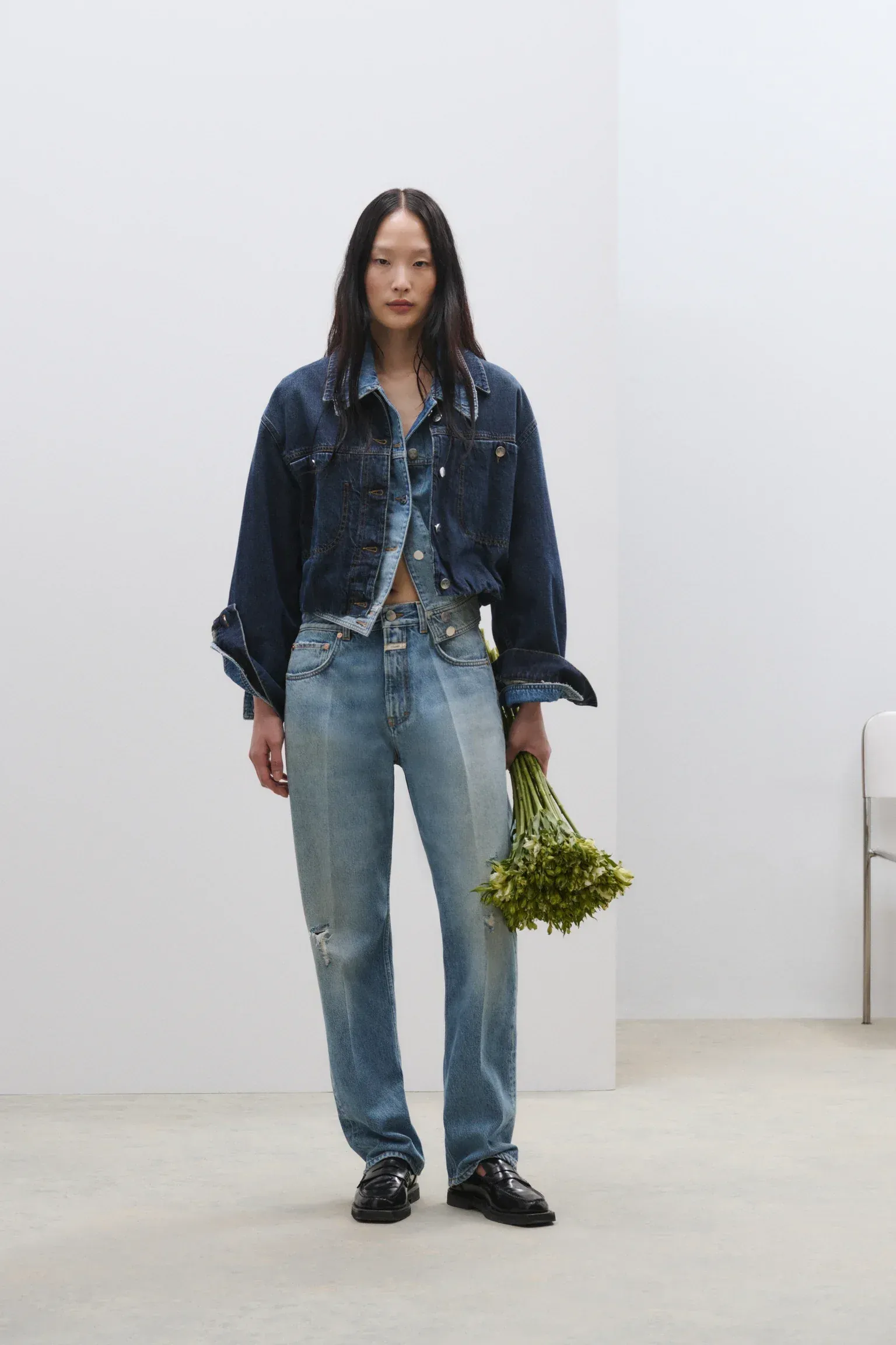Jonta Relaxed Jeans - Mid Blue sold by Jones product image thumbnail 2