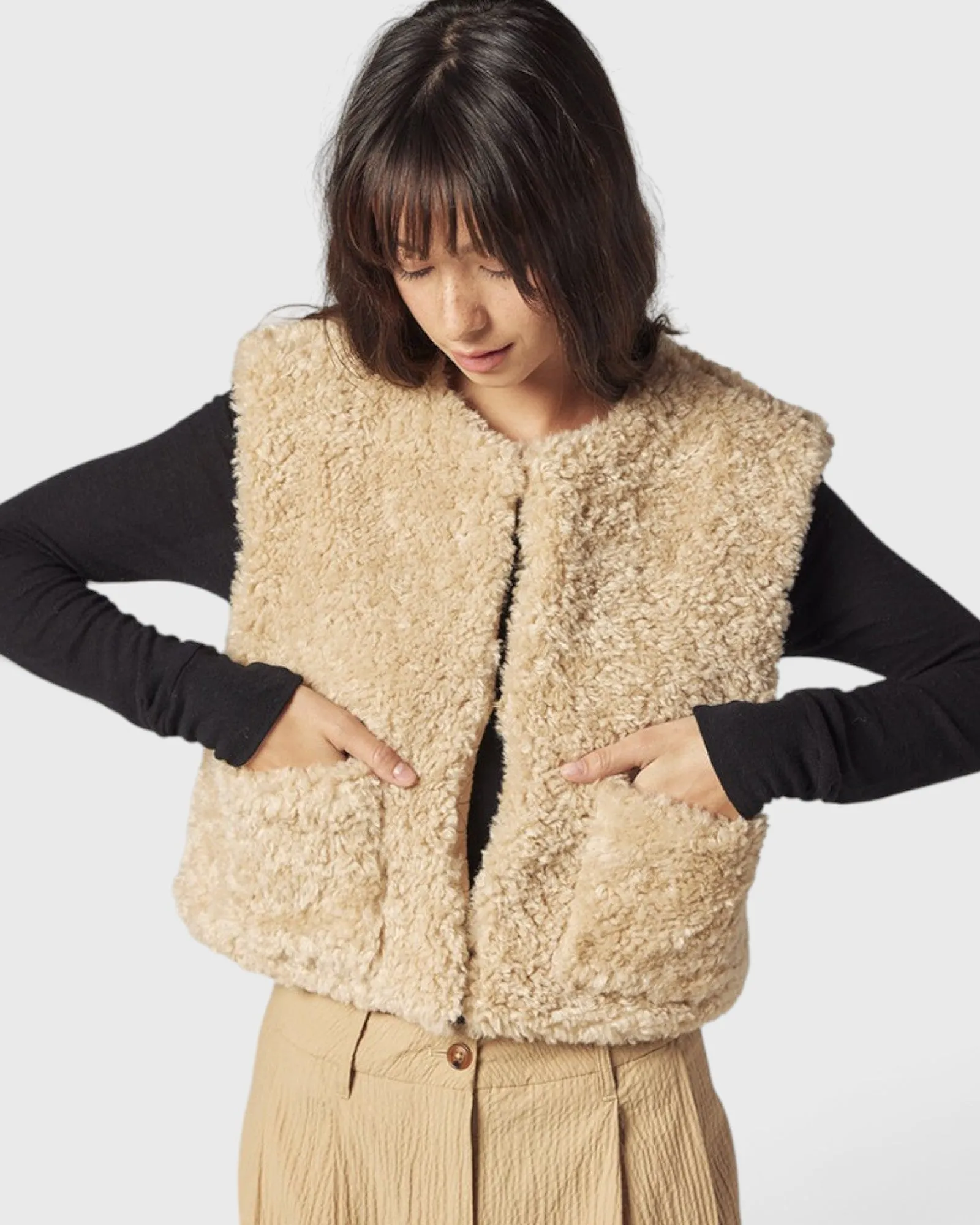Reversible Fur Short Vest - Oatmeal/Beige sold by Jones product image thumbnail 3