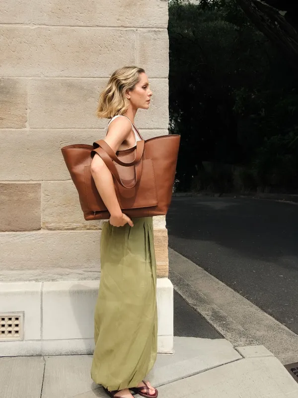 Sydney Tote Bag — Tan made by Wolff Studios