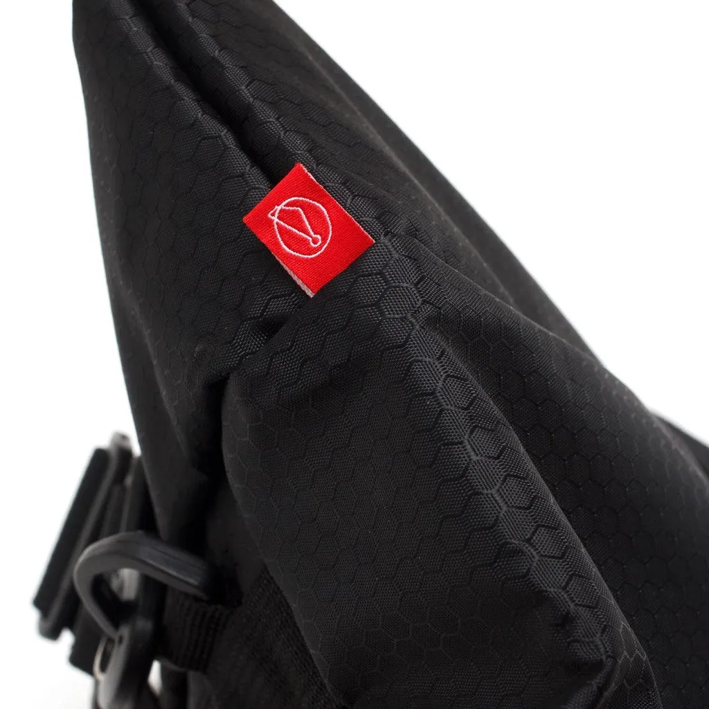 Tas Two Ways TOTE BAG Sling Bag APLEINE BLACK sold by Screamous product image thumbnail 3