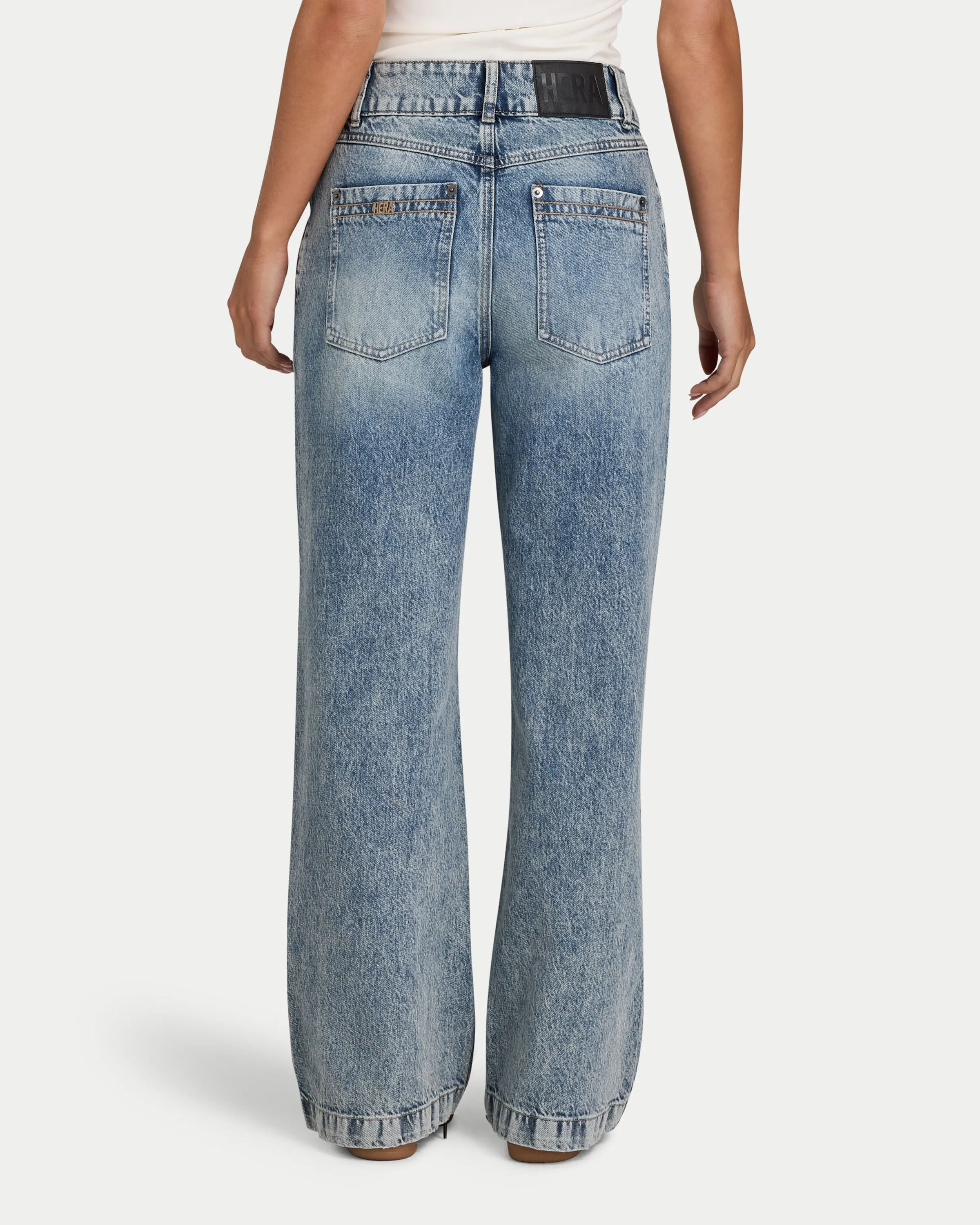 Womens Straight Leg Jean sold by HERA product image thumbnail 2