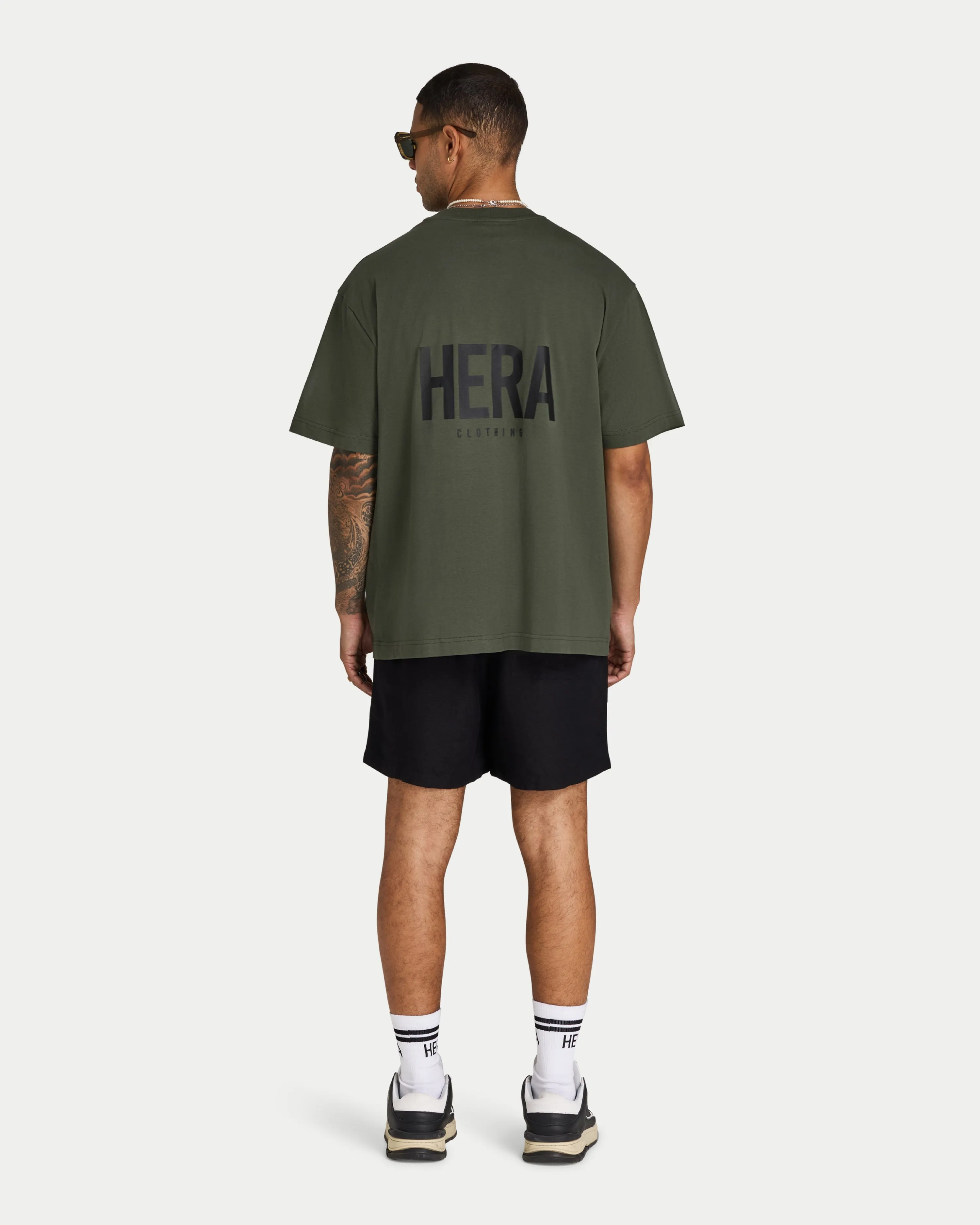 Mens Linen Short sold by HERA product image thumbnail 5
