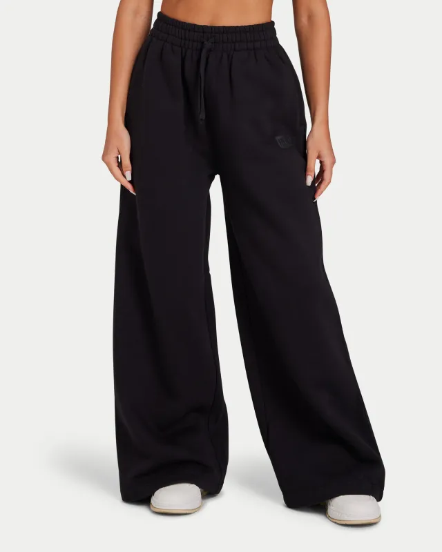 Womens Collective Wide Leg Sweatpant made by HERA