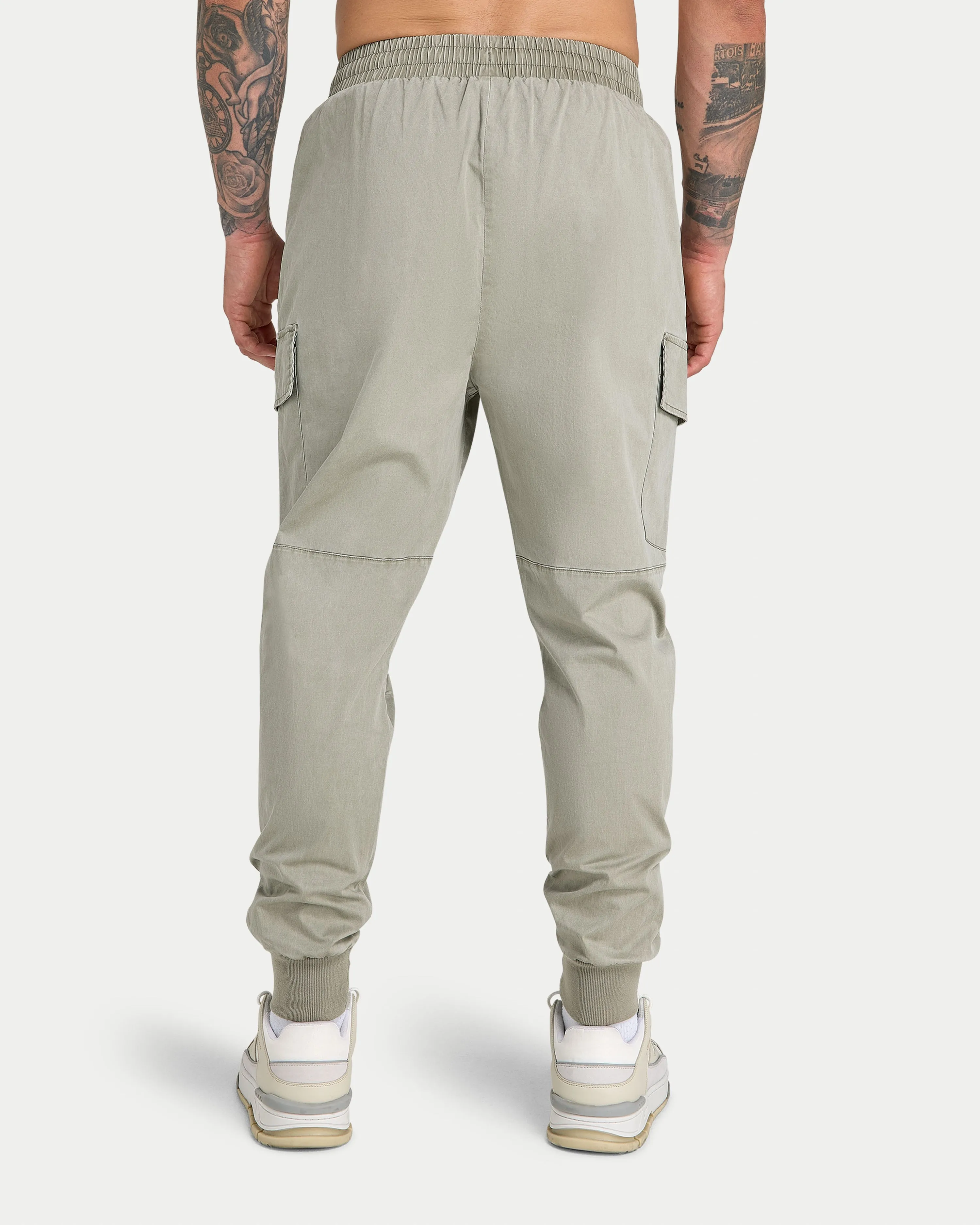 Mens Utility Tapered Cargo Pant sold by HERA product image thumbnail 2