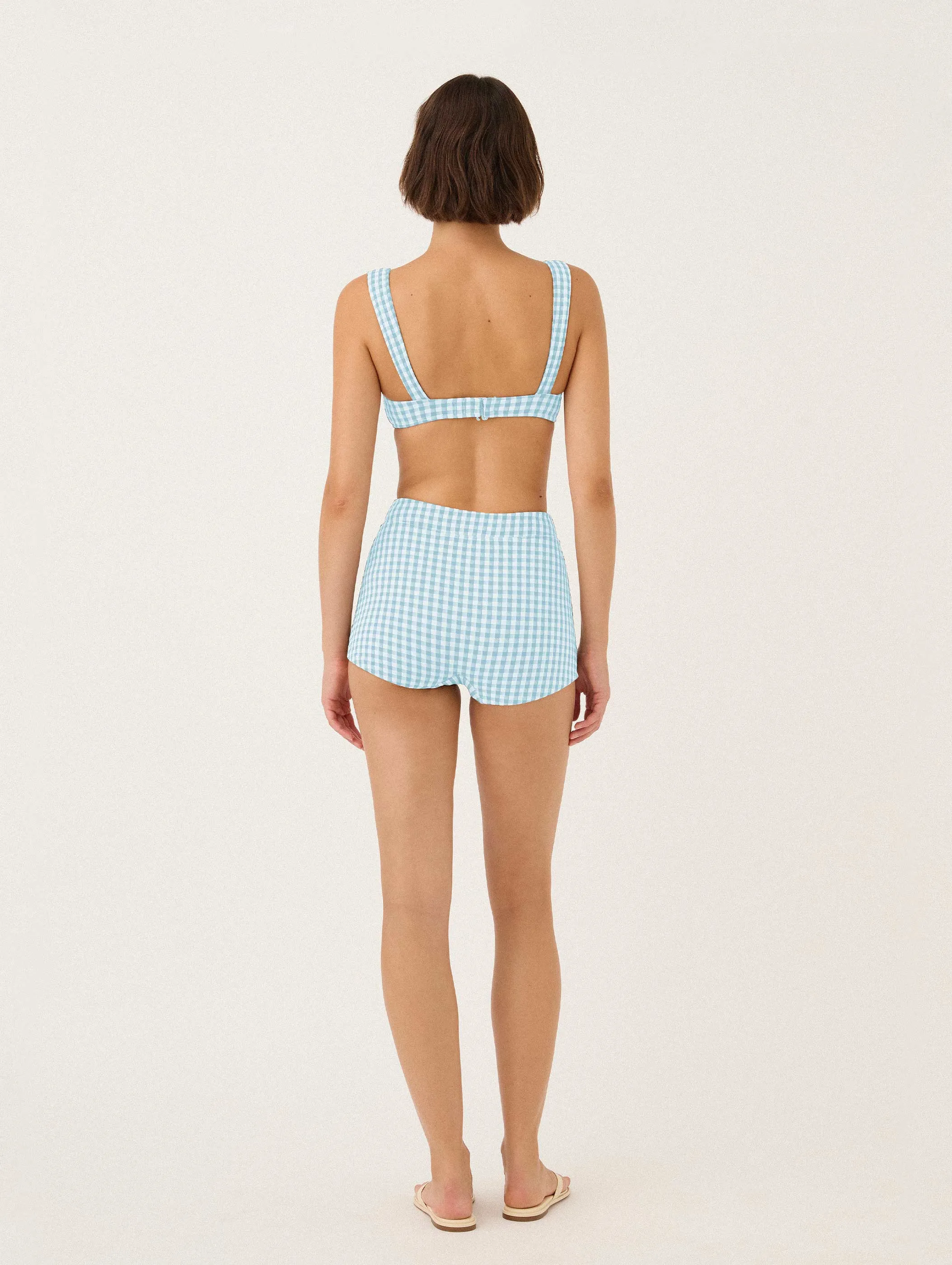 Essential Crop sold by Peony product image thumbnail 3