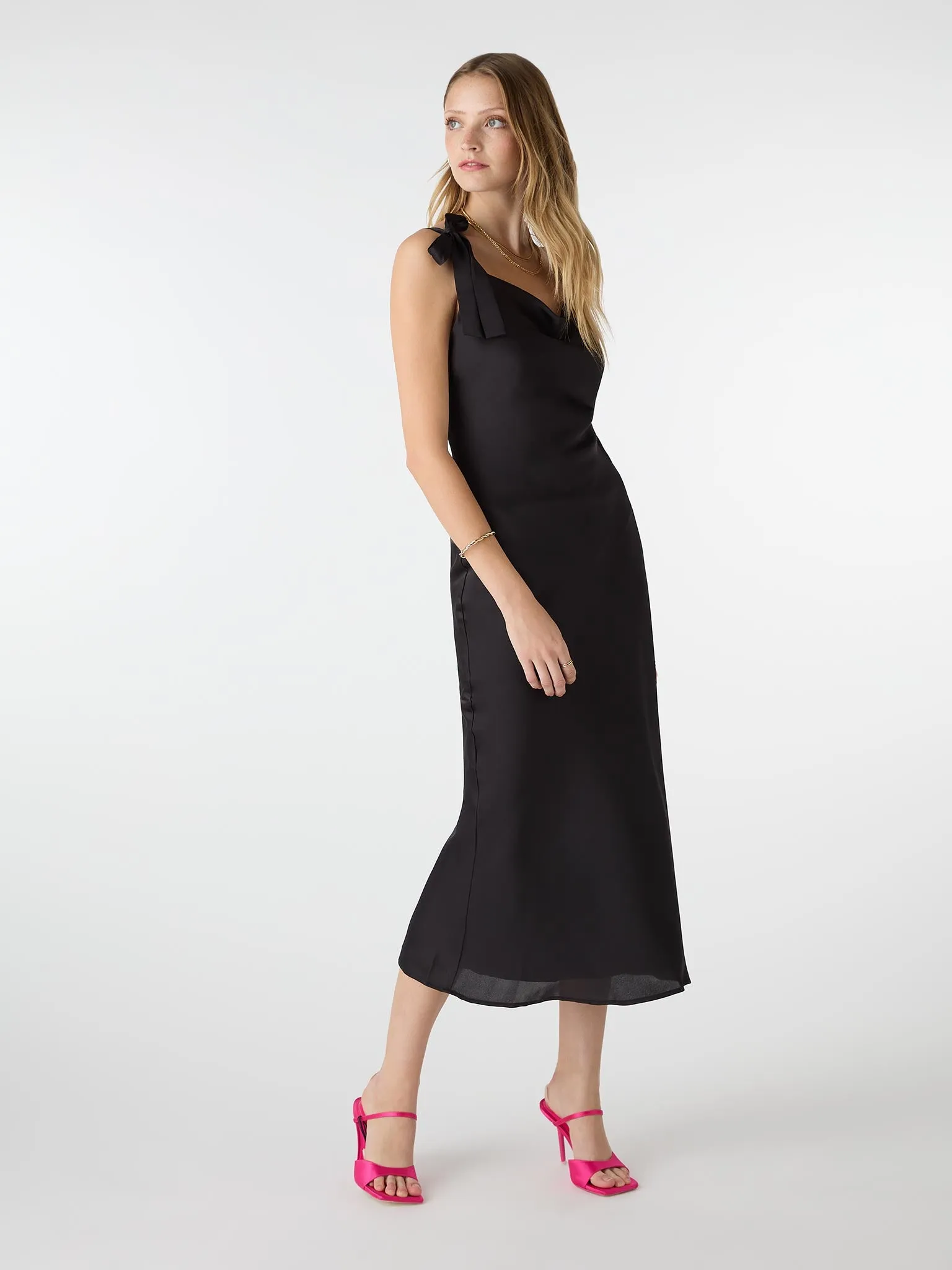 Rana Dress in Black sold by Omnes product image thumbnail 3
