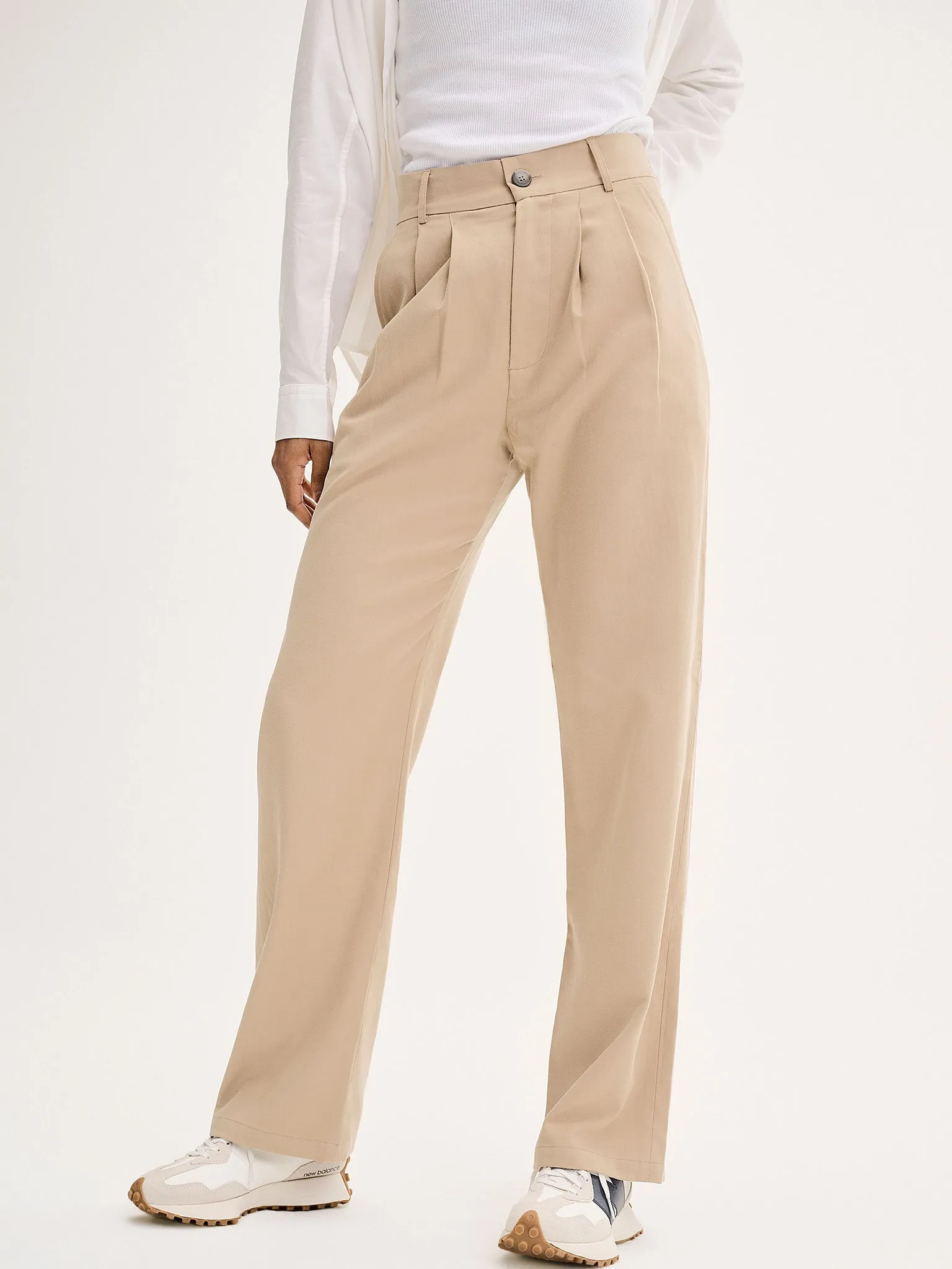 Cinnamon Relaxed Trousers in Beige Cotton/Tencel sold by Omnes product image thumbnail 5
