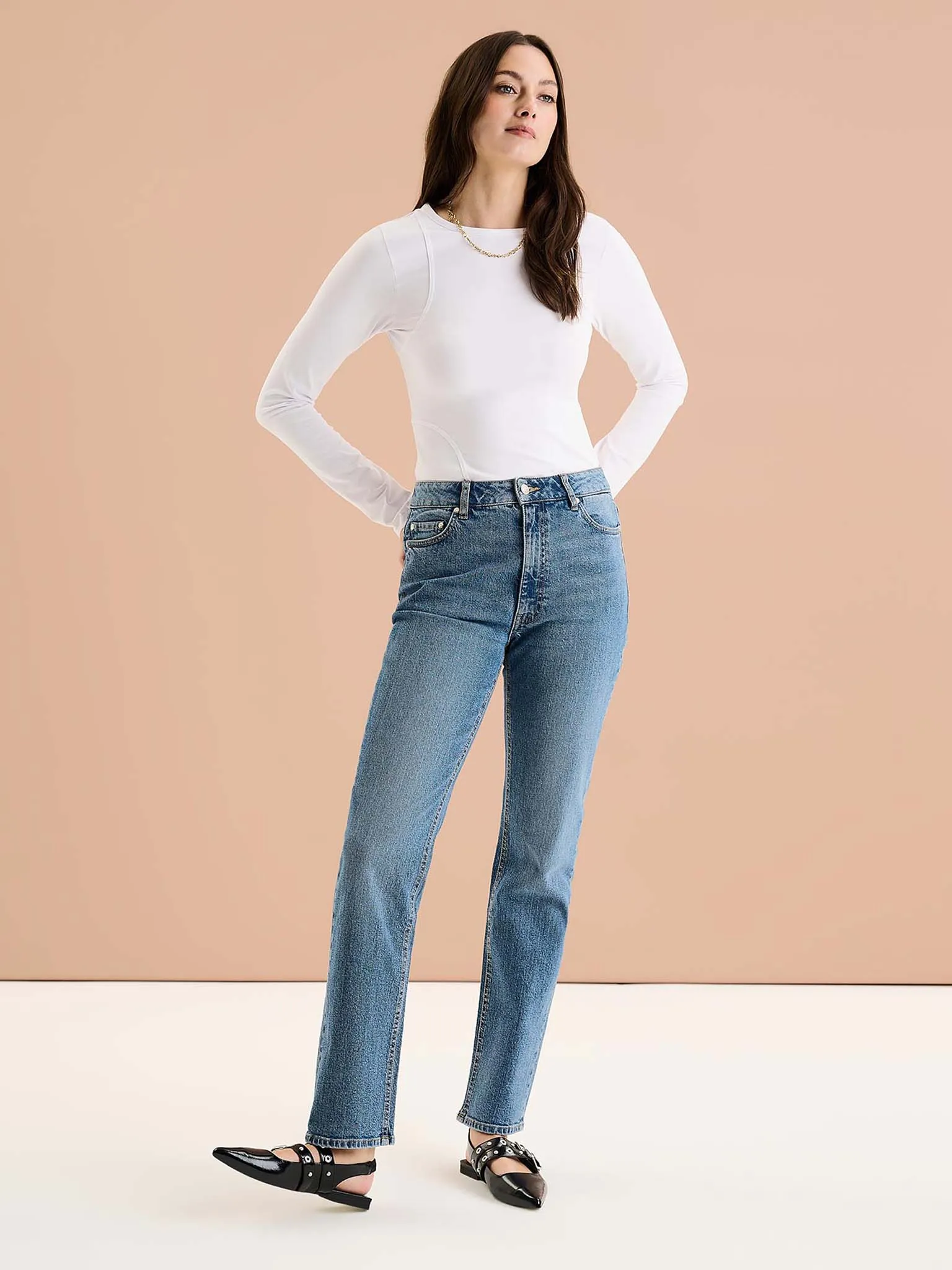 Jana Straight Leg Jean sold by Omnes product image thumbnail 3