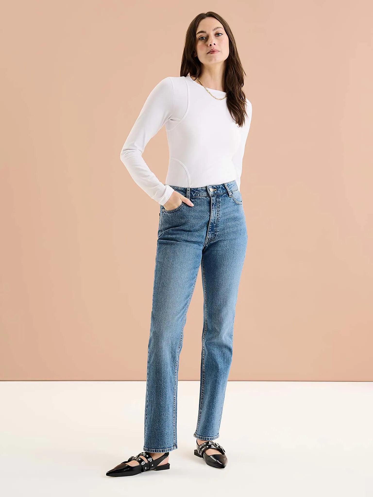 Jana Straight Leg Jean sold by Omnes
