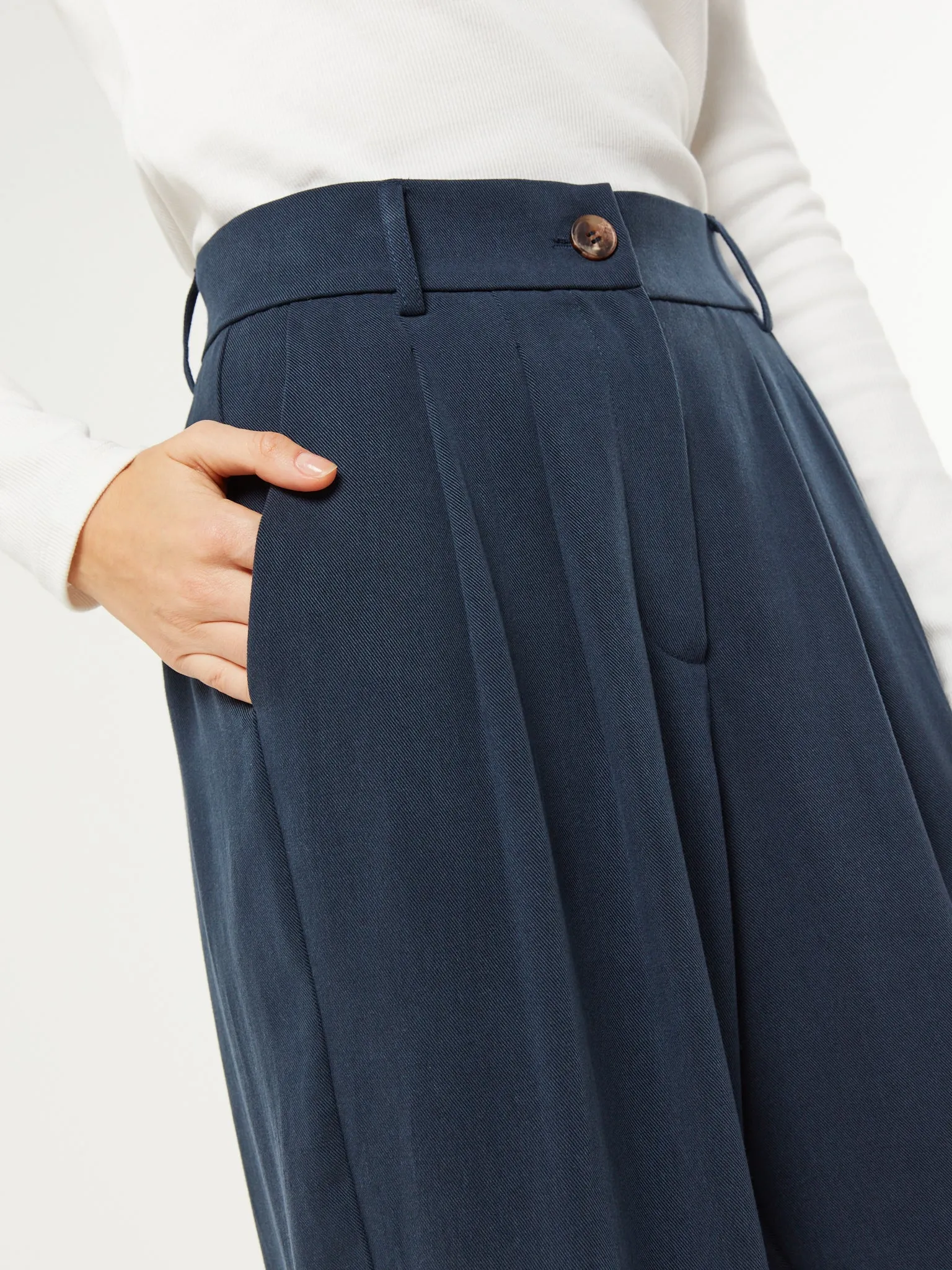 Cinnamon Straight Leg Trousers in Navy sold by Omnes product image thumbnail 4