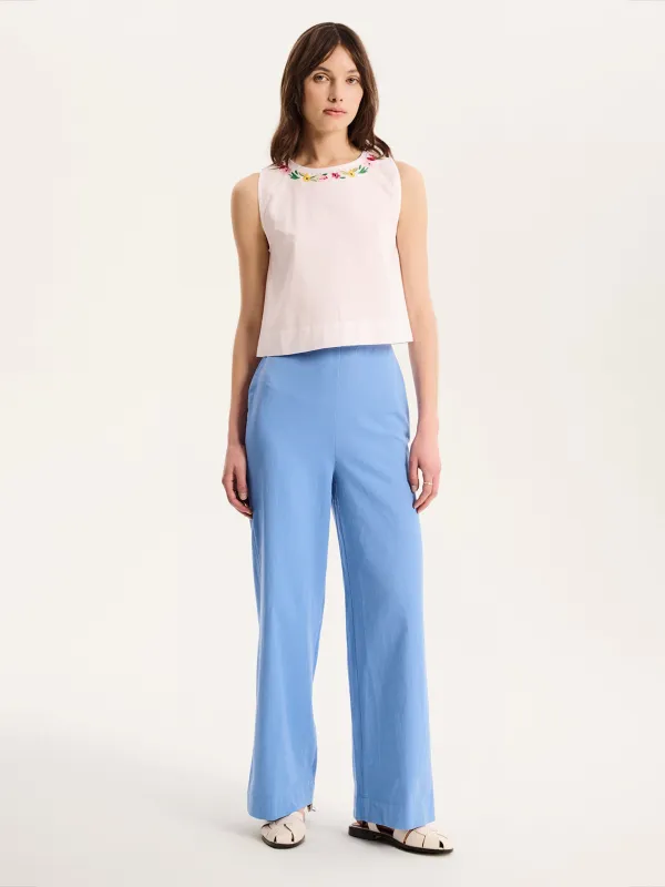 Sandy Top sold by Omnes