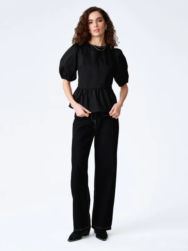 Tiana Top in Black made by Omnes