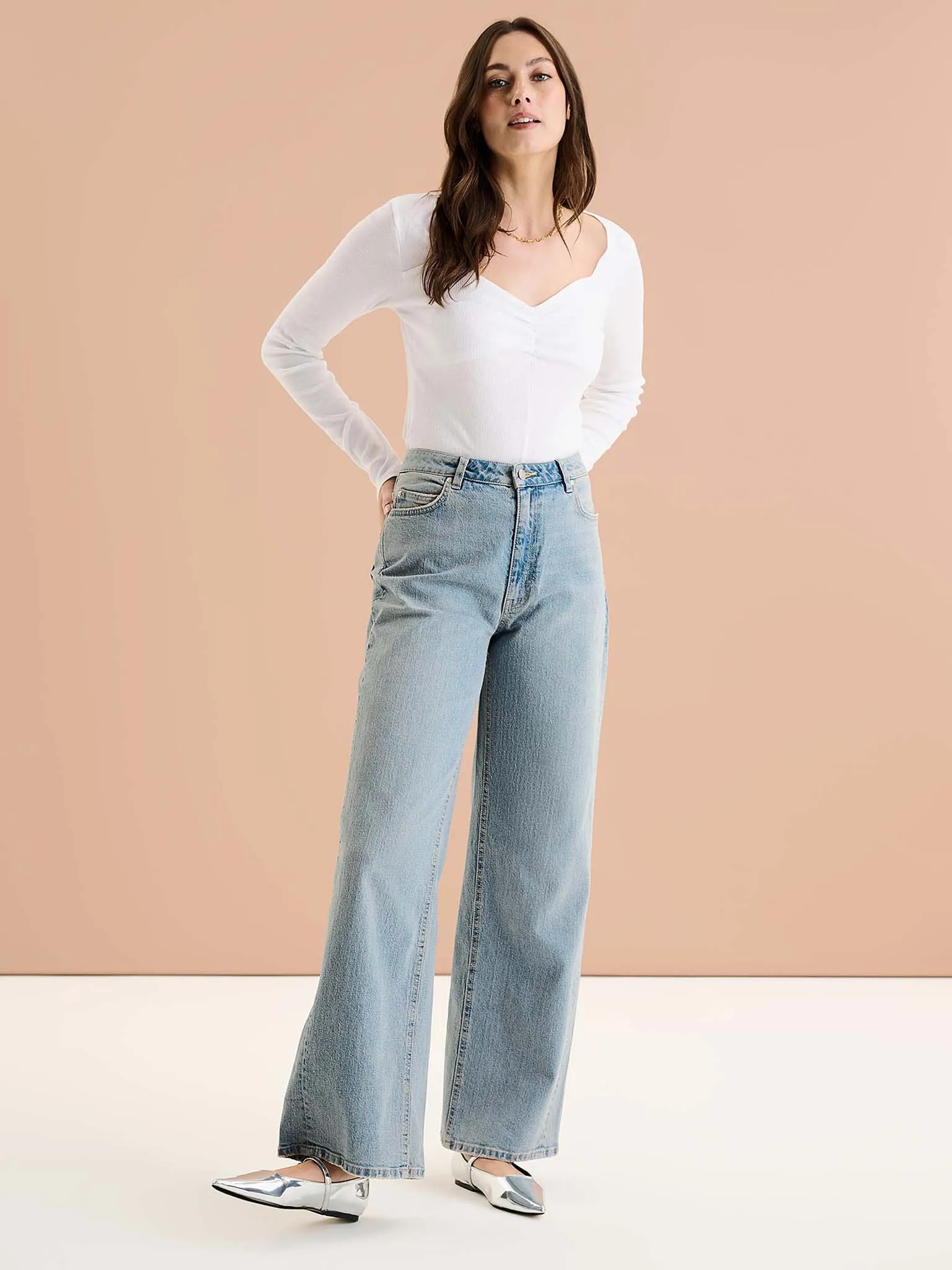 Lucy Wide Leg Jean sold by Omnes product image thumbnail 4