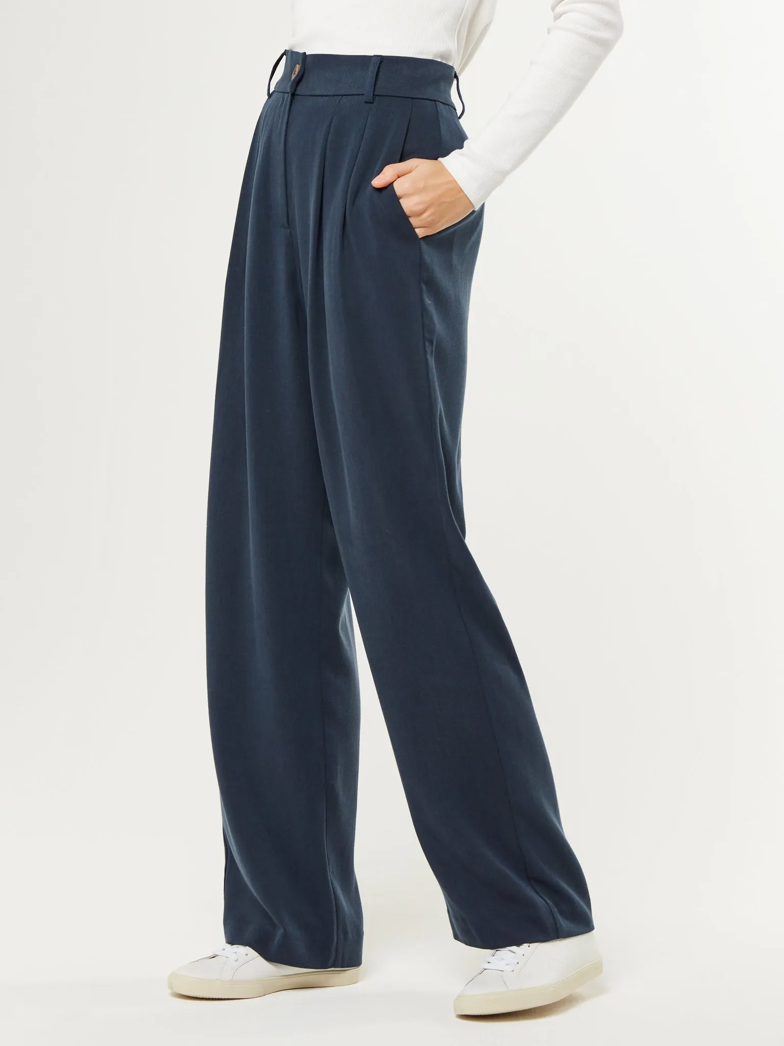 Cinnamon Short Trouser in Navy sold by Omnes product image thumbnail 3