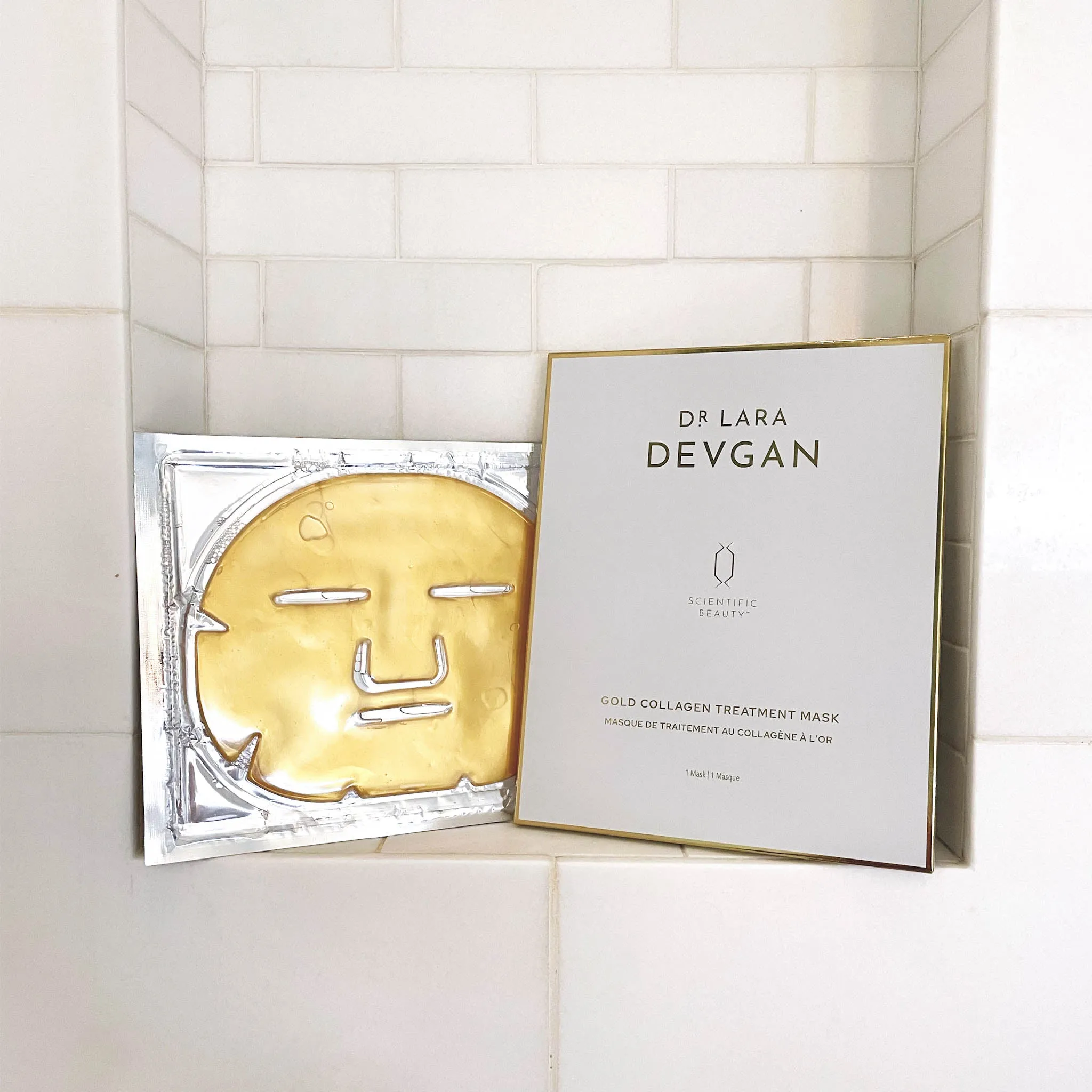 NEW Gold Infused Collagen Treatment Mask sold by Larroude product image thumbnail 2
