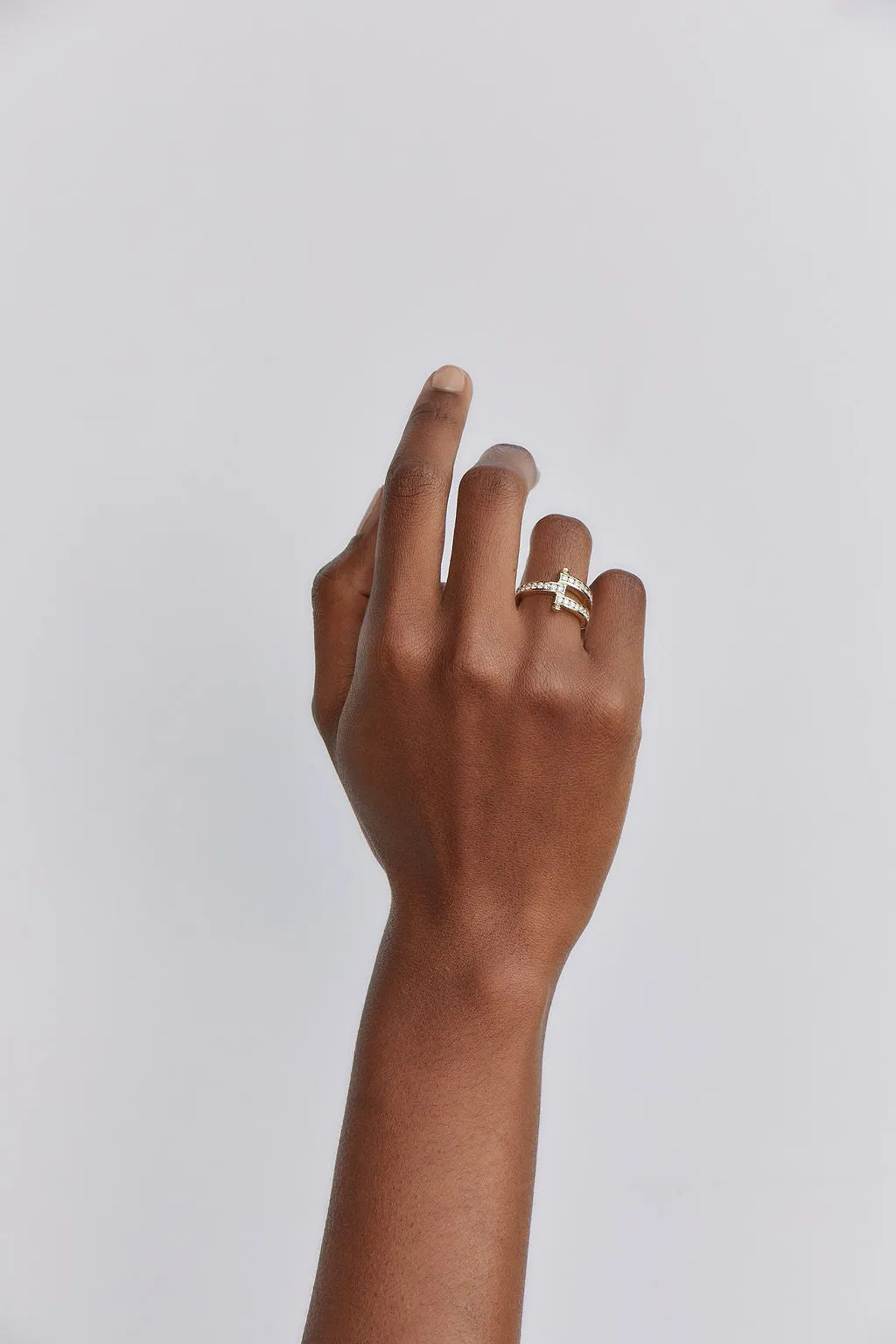 Magna Ring - Round Diamonds sold by Larroude product image thumbnail 4