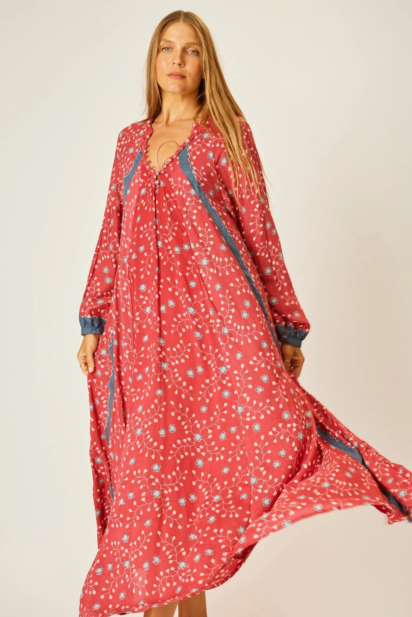 FIORE MAXI sold by Larroude product image thumbnail 2