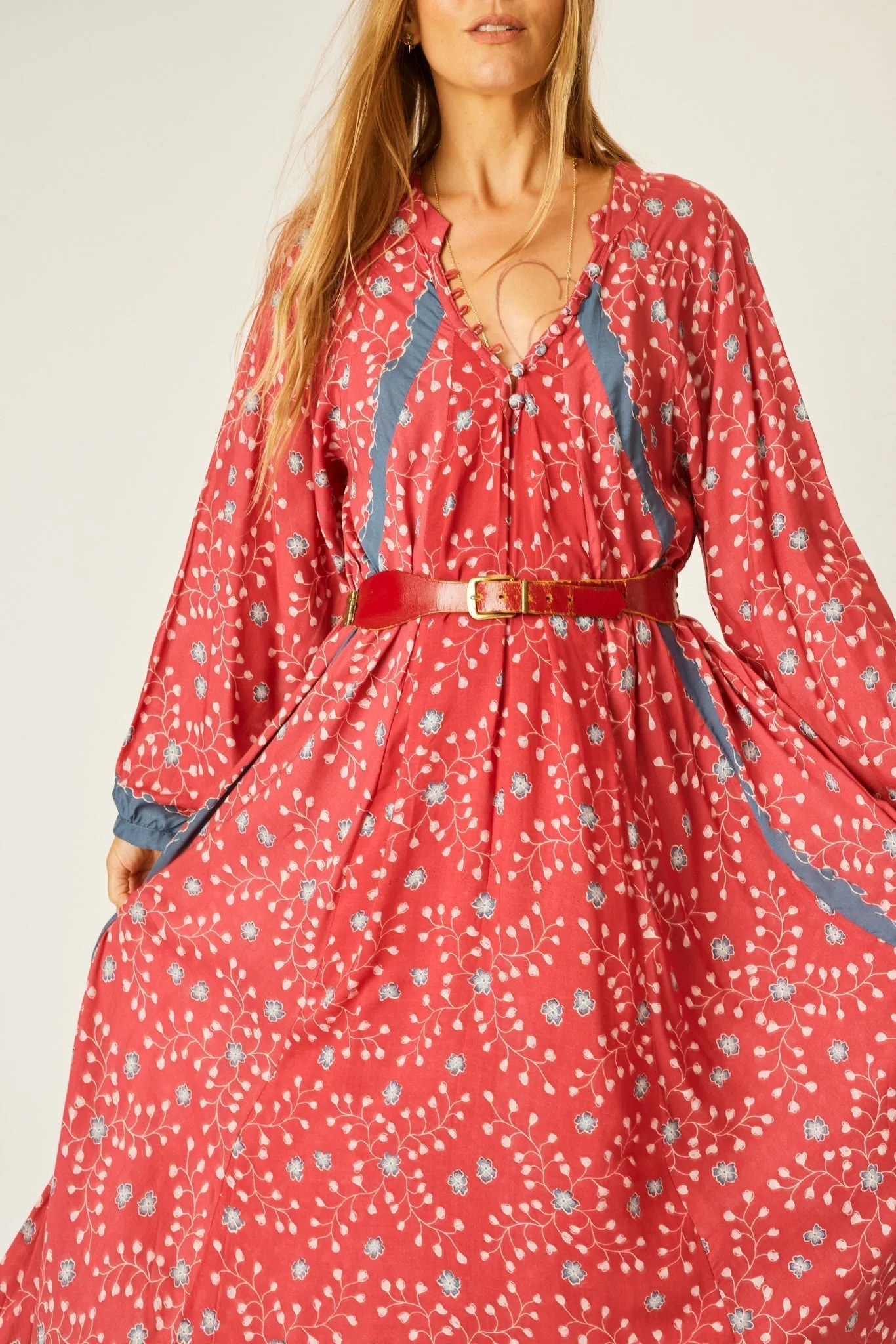 FIORE MAXI sold by Larroude product image thumbnail 5