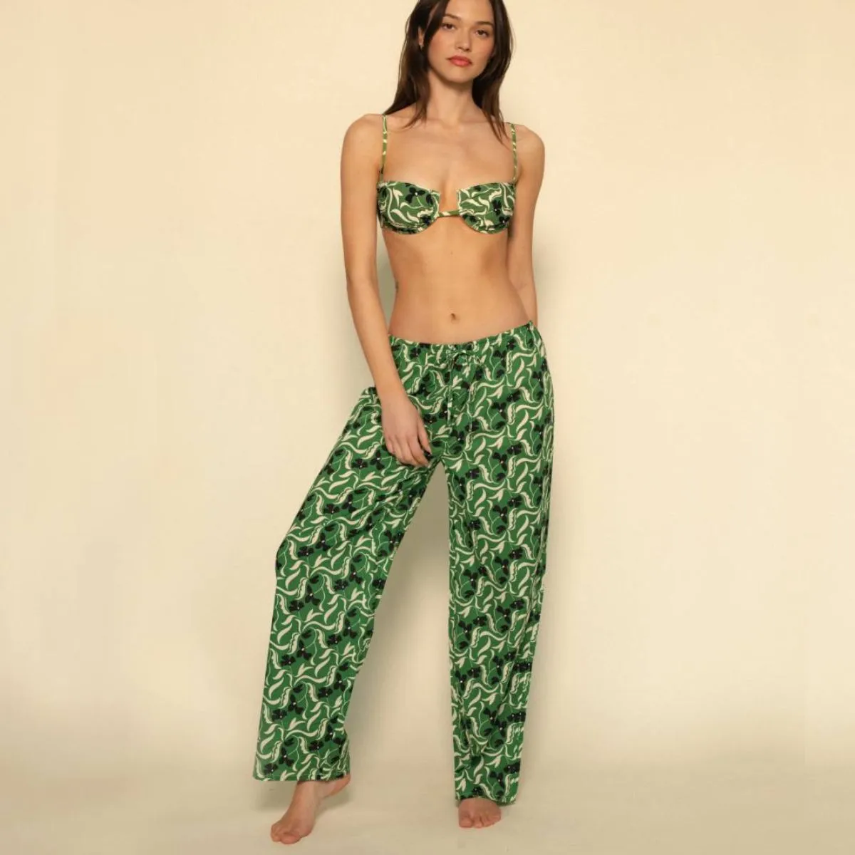Veronica Floral Drawstring Wide Leg Pant sold by Larroude product image thumbnail 5