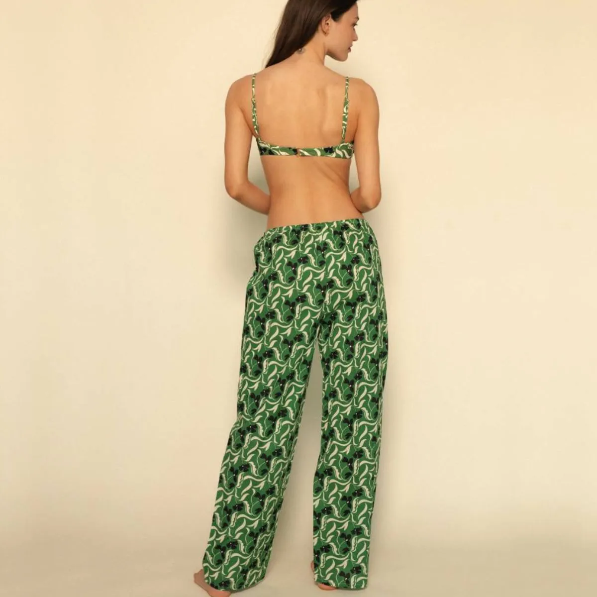 Veronica Floral Drawstring Wide Leg Pant sold by Larroude product image thumbnail 4