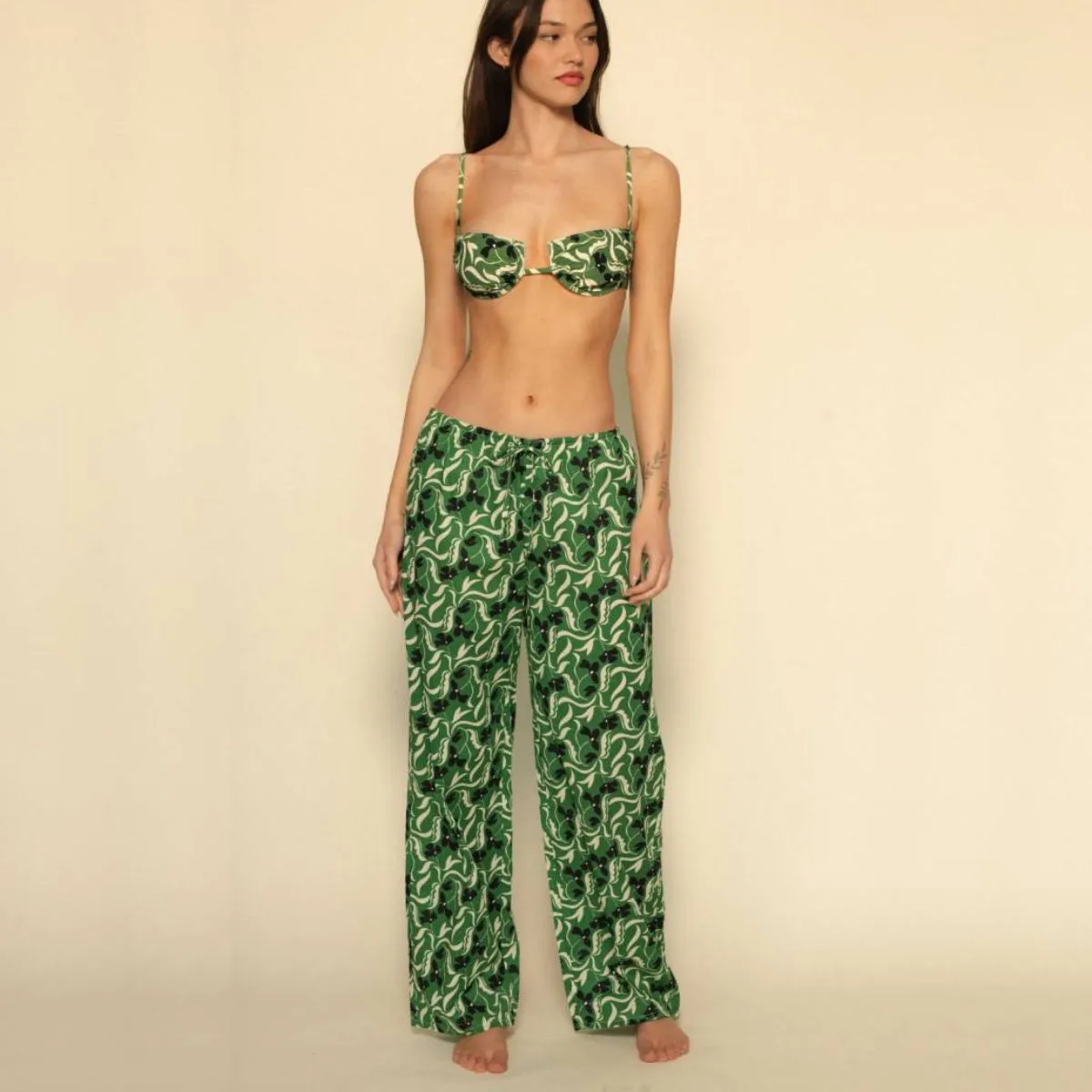 Veronica Floral Drawstring Wide Leg Pant sold by Larroude product image thumbnail 3