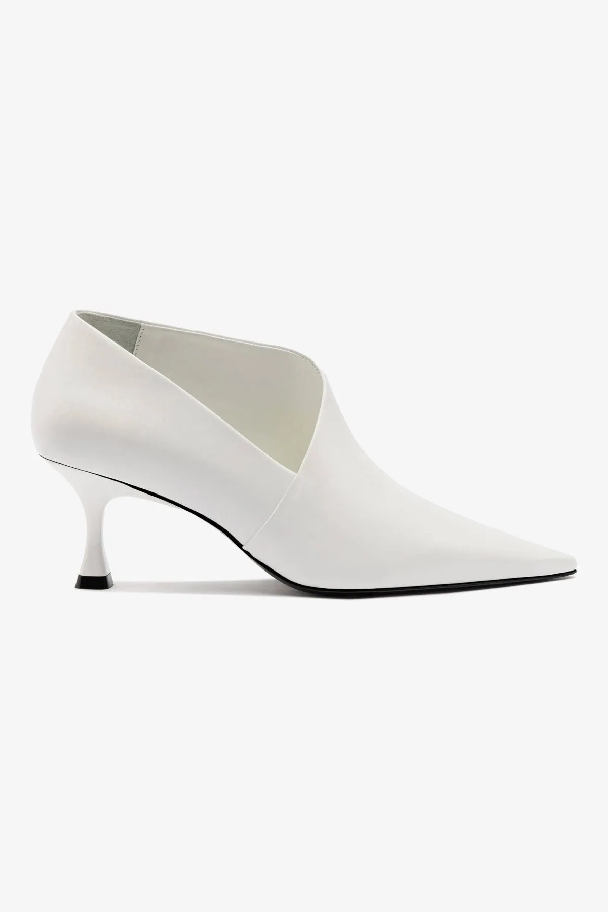 Larroudé by Nicolò B. Vittoria Pump In White Leather sold by Larroude