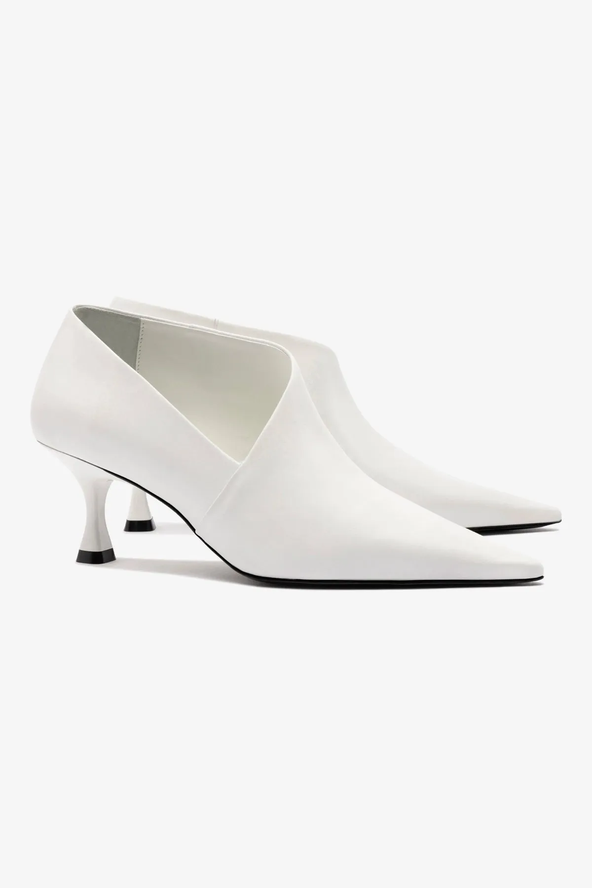 Larroudé by Nicolò B. Vittoria Pump In White Leather sold by Larroude product image thumbnail 3