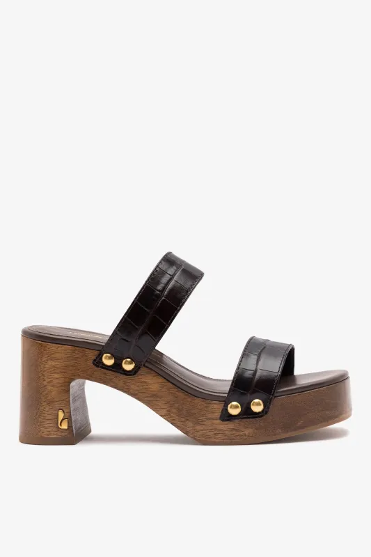 Larroudé x Kenneth Cole: Sandal Dark Oak Croco Leather made by Larroude