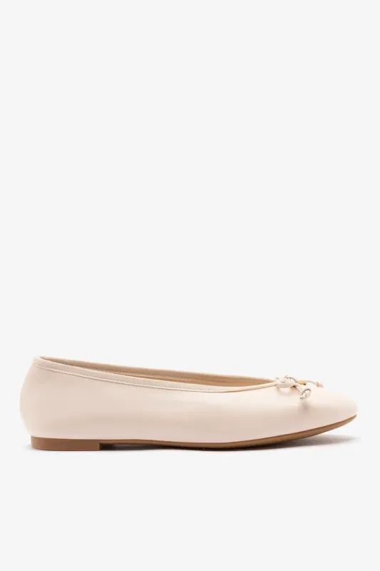 Pavlova Ballet Flat Puff Cream Leather made by Larroude