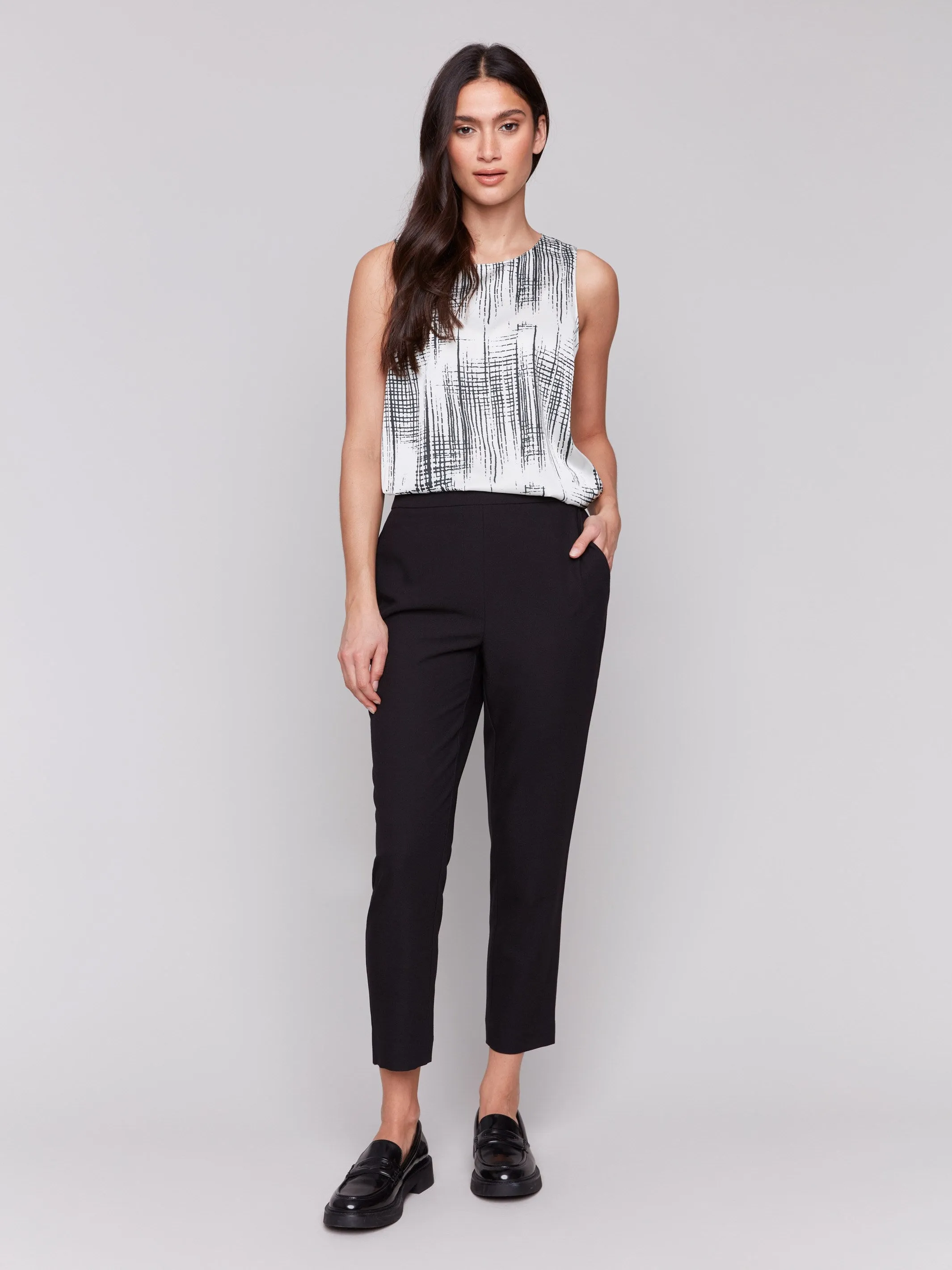 Crepe Pull-On Cropped Pants - Black sold by Charlie B