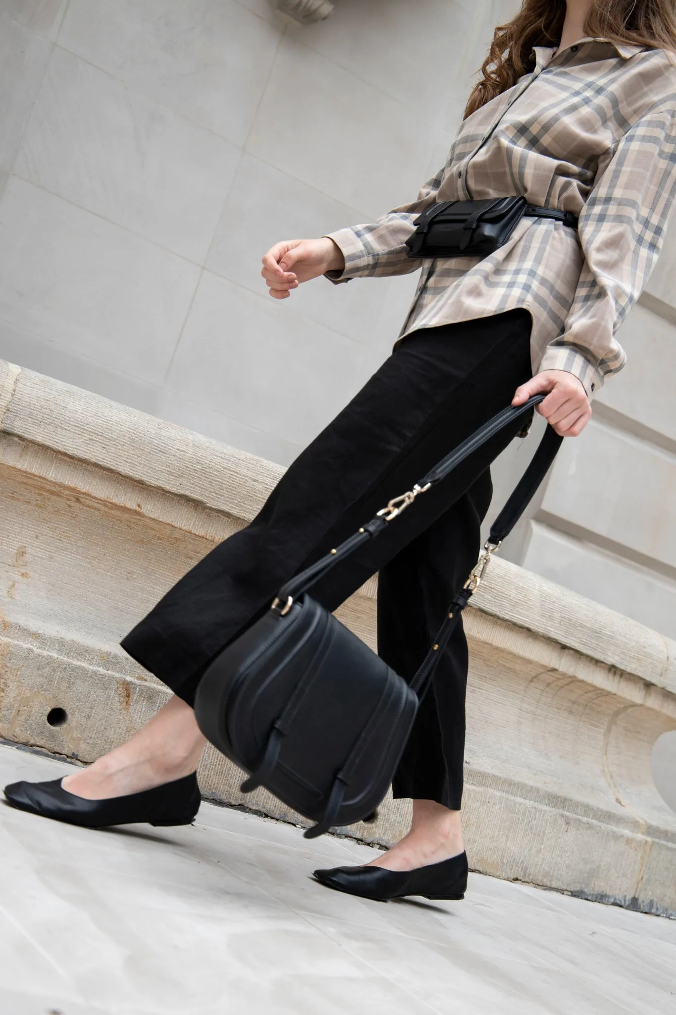 Maxi Saddle Bag No. 408 - Black sold by Novinska product image thumbnail 4