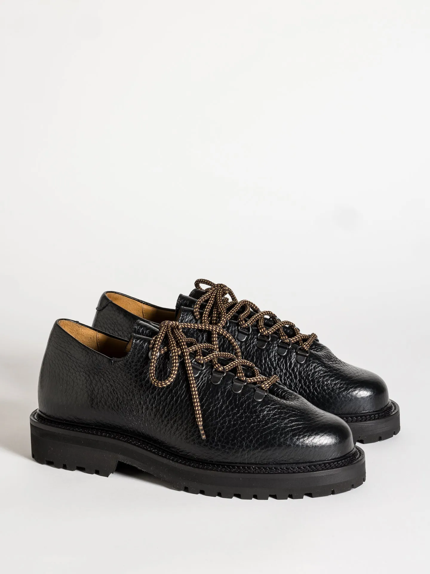 RASMUS BOLD BLACK sold by Jacques Soloviere