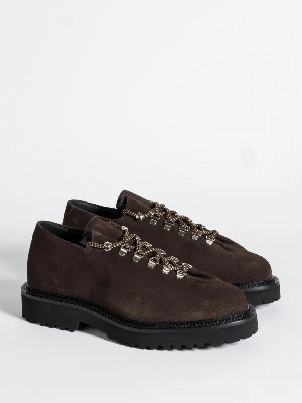 RASMUS BOLD SUEDE MOGANO made by Jacques Soloviere
