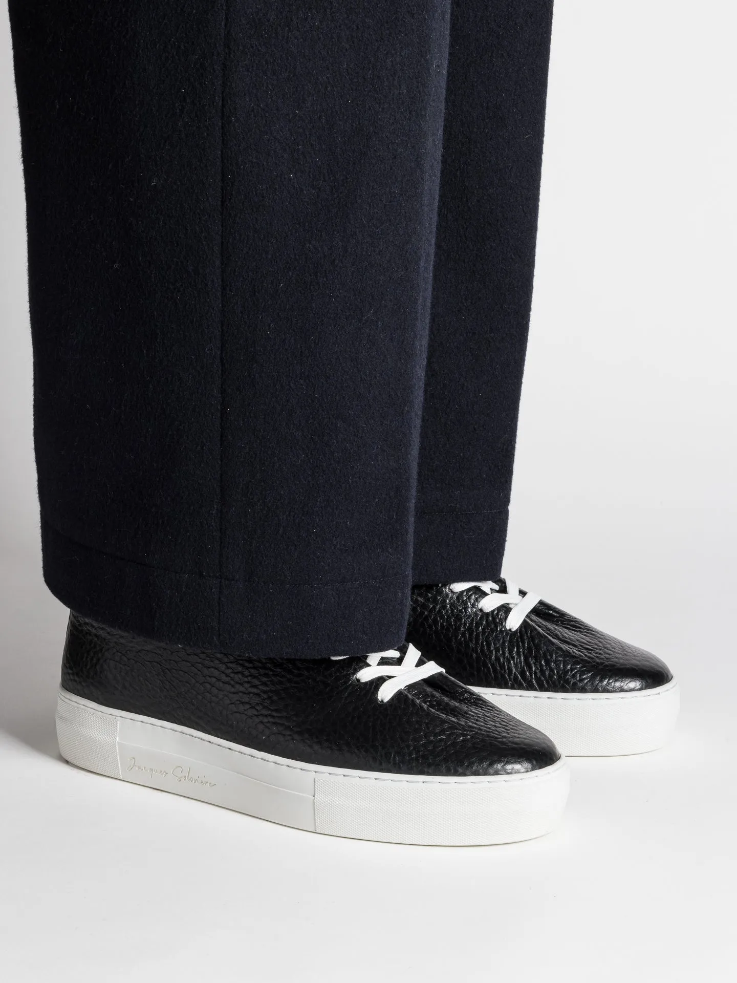 HERVE BOLD BLACK sold by Jacques Soloviere product image thumbnail 2