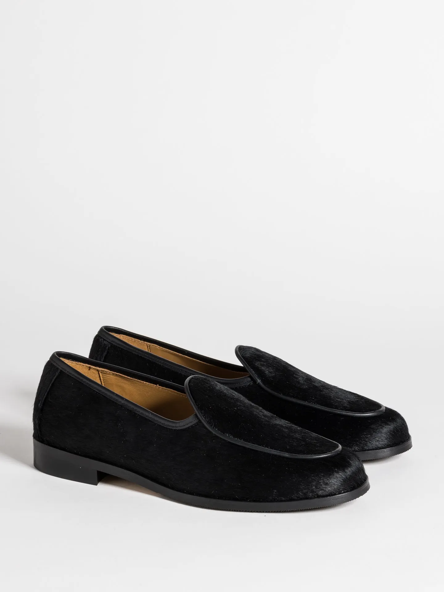 JACQUES NEW HAIRY CALF BLACK sold by Jacques Soloviere