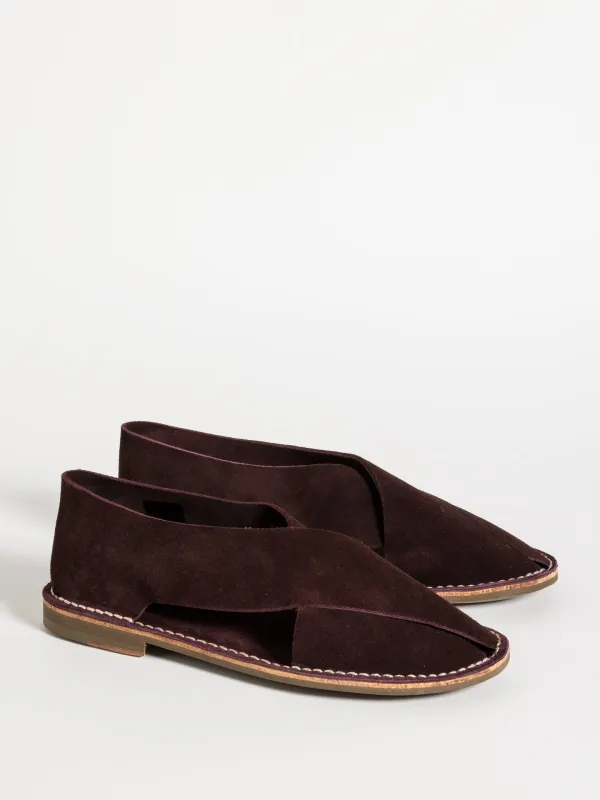 BIARRITZ PLUM sold by Jacques Soloviere