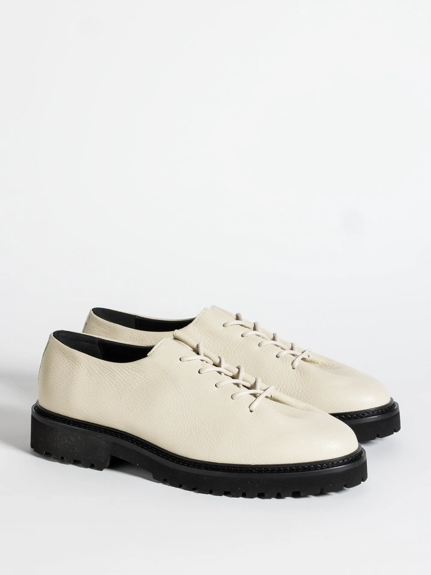 EDOUARD LUG CREMA sold by Jacques Soloviere