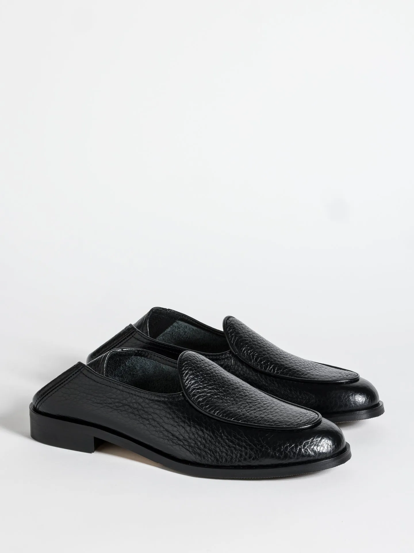 CHRIS BLACK sold by Jacques Soloviere product image thumbnail 2